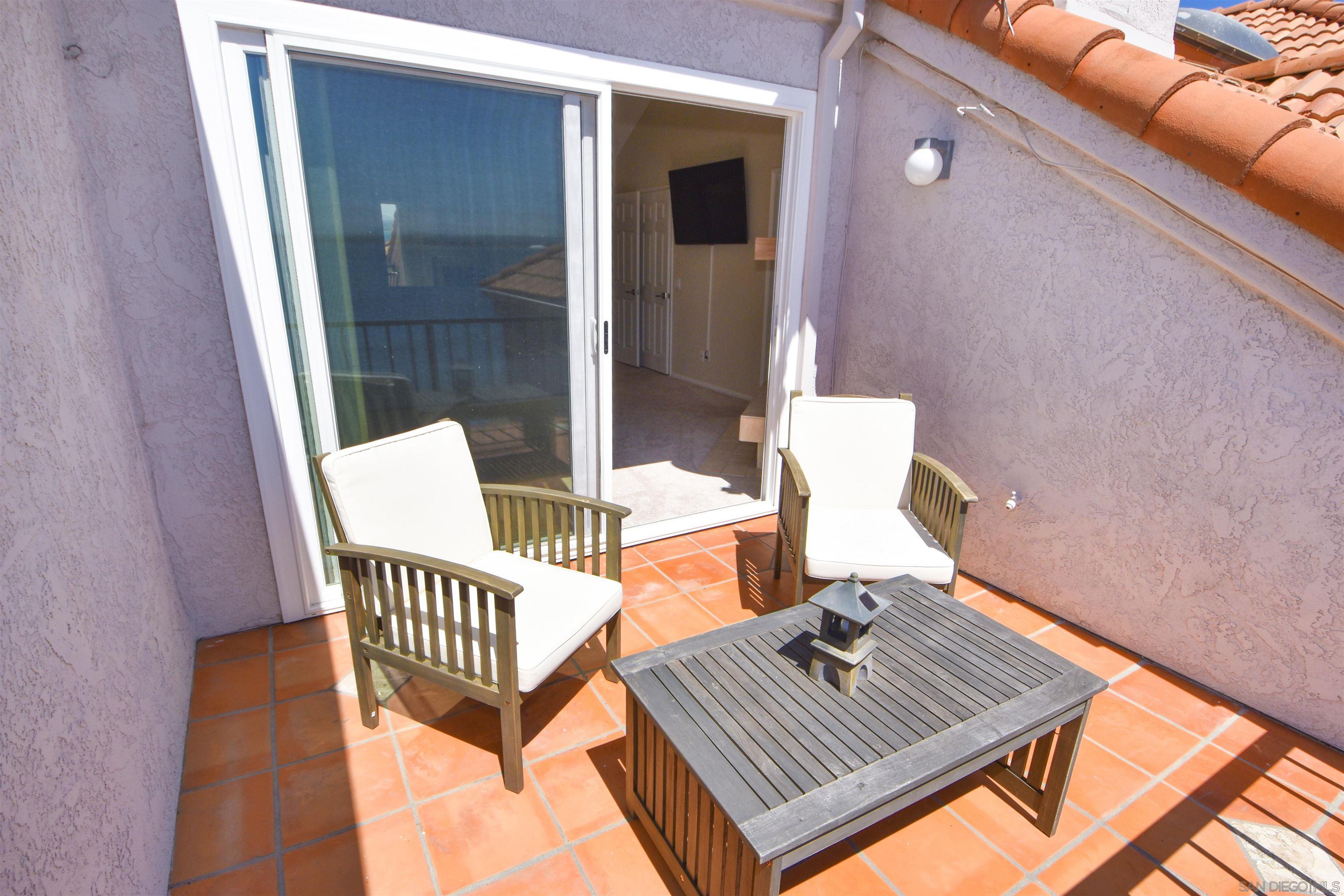 Detail Gallery Image 32 of 38 For 15  Aruba Bnd, Coronado,  CA 92118 - 3 Beds | 3 Baths