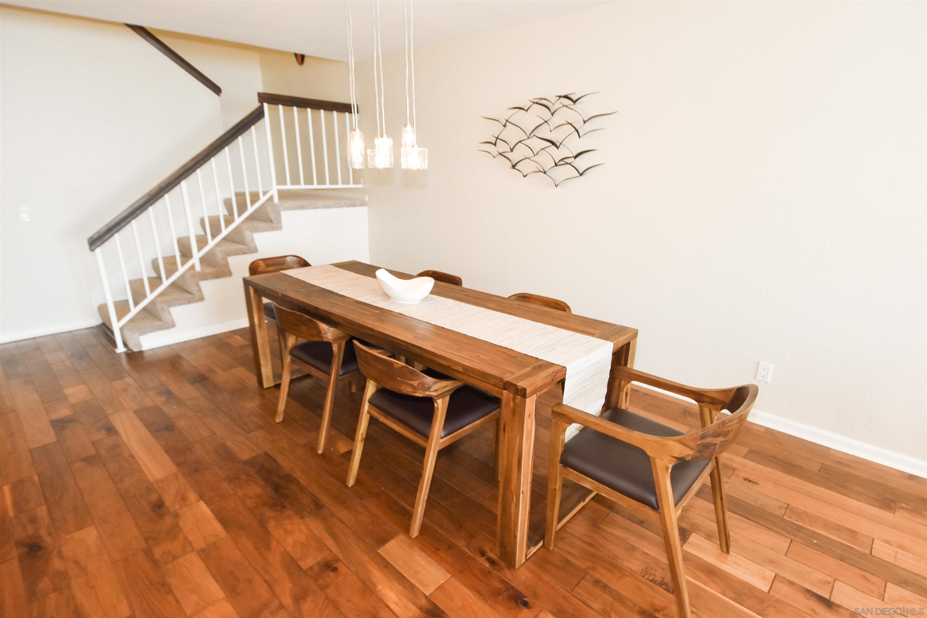 Detail Gallery Image 5 of 38 For 15  Aruba Bnd, Coronado,  CA 92118 - 3 Beds | 3 Baths