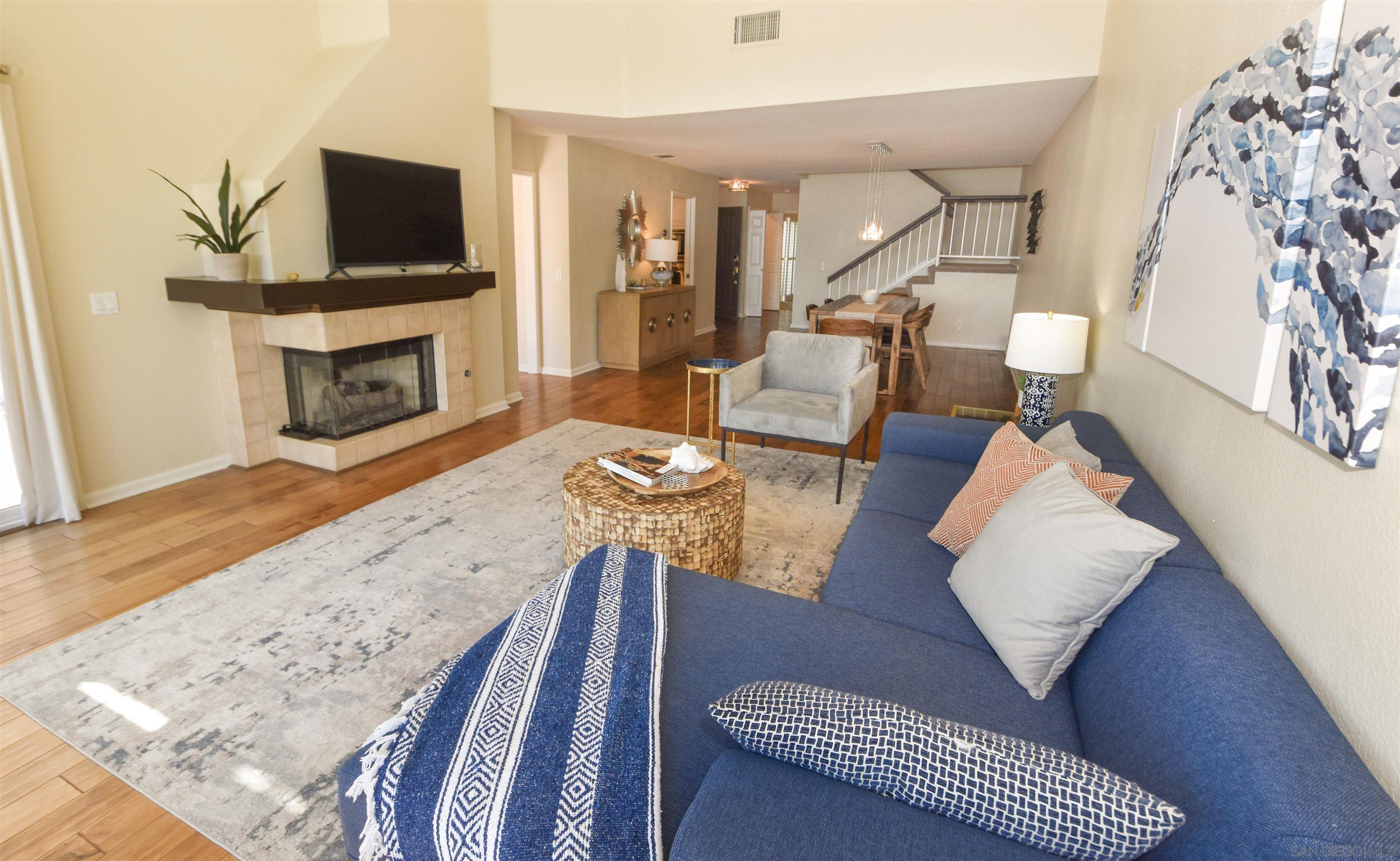 Detail Gallery Image 8 of 38 For 15  Aruba Bnd, Coronado,  CA 92118 - 3 Beds | 3 Baths