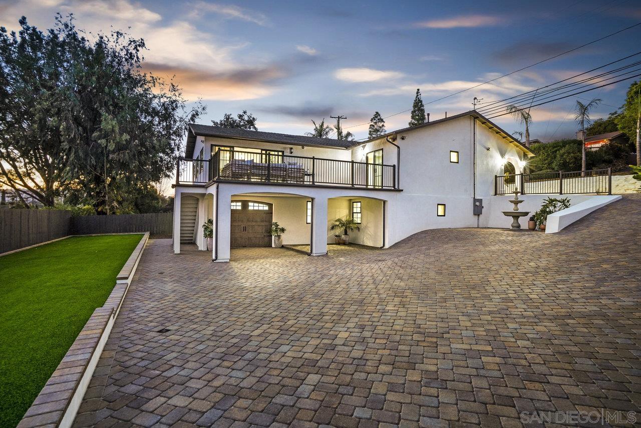 Detail Gallery Image 1 of 1 For 8843  Mariposa St, La Mesa,  CA 91941 - 4 Beds | 4 Baths