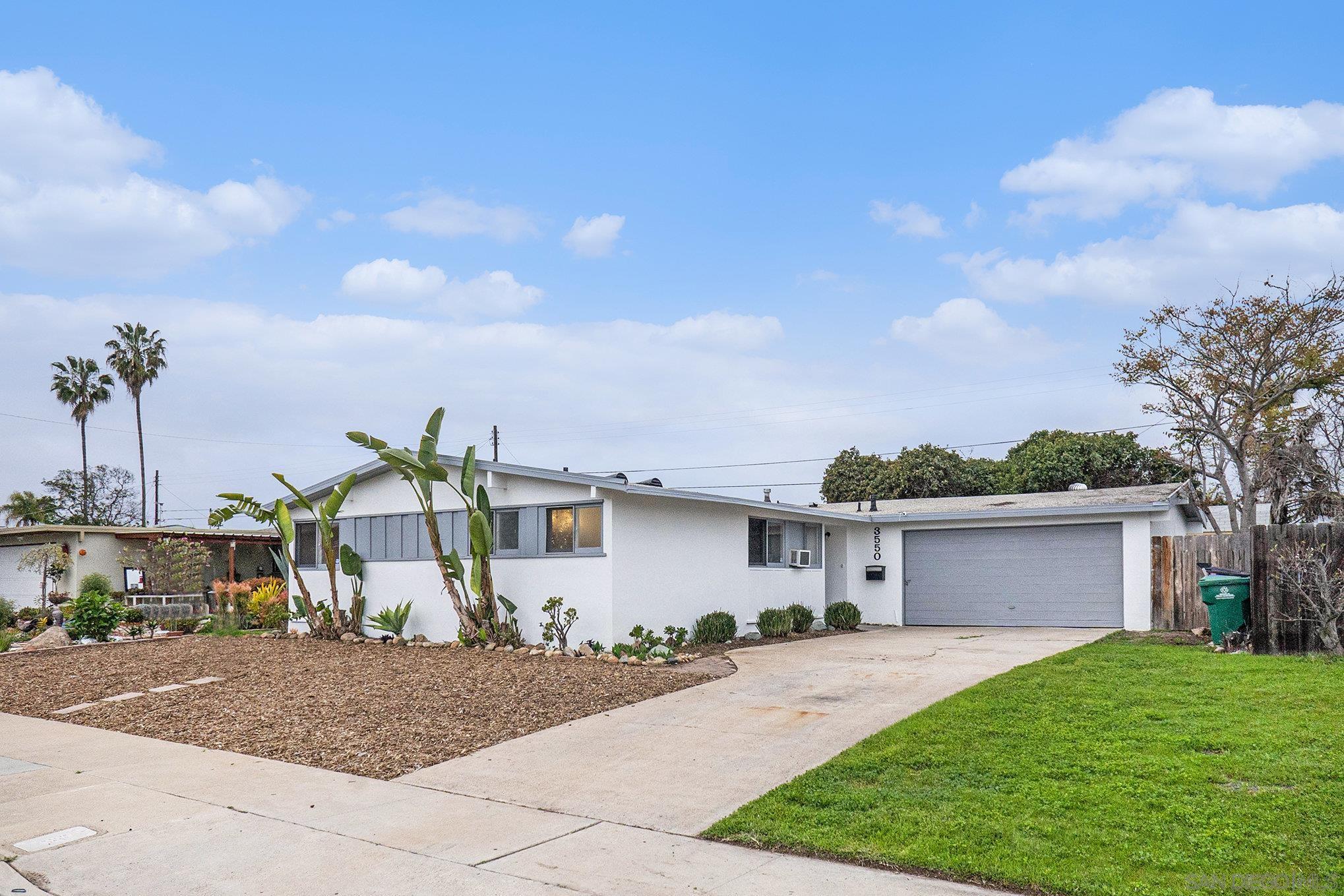 Detail Gallery Image 1 of 1 For 3550  Milagros St, San Diego,  CA 92123 - 3 Beds | 2 Baths