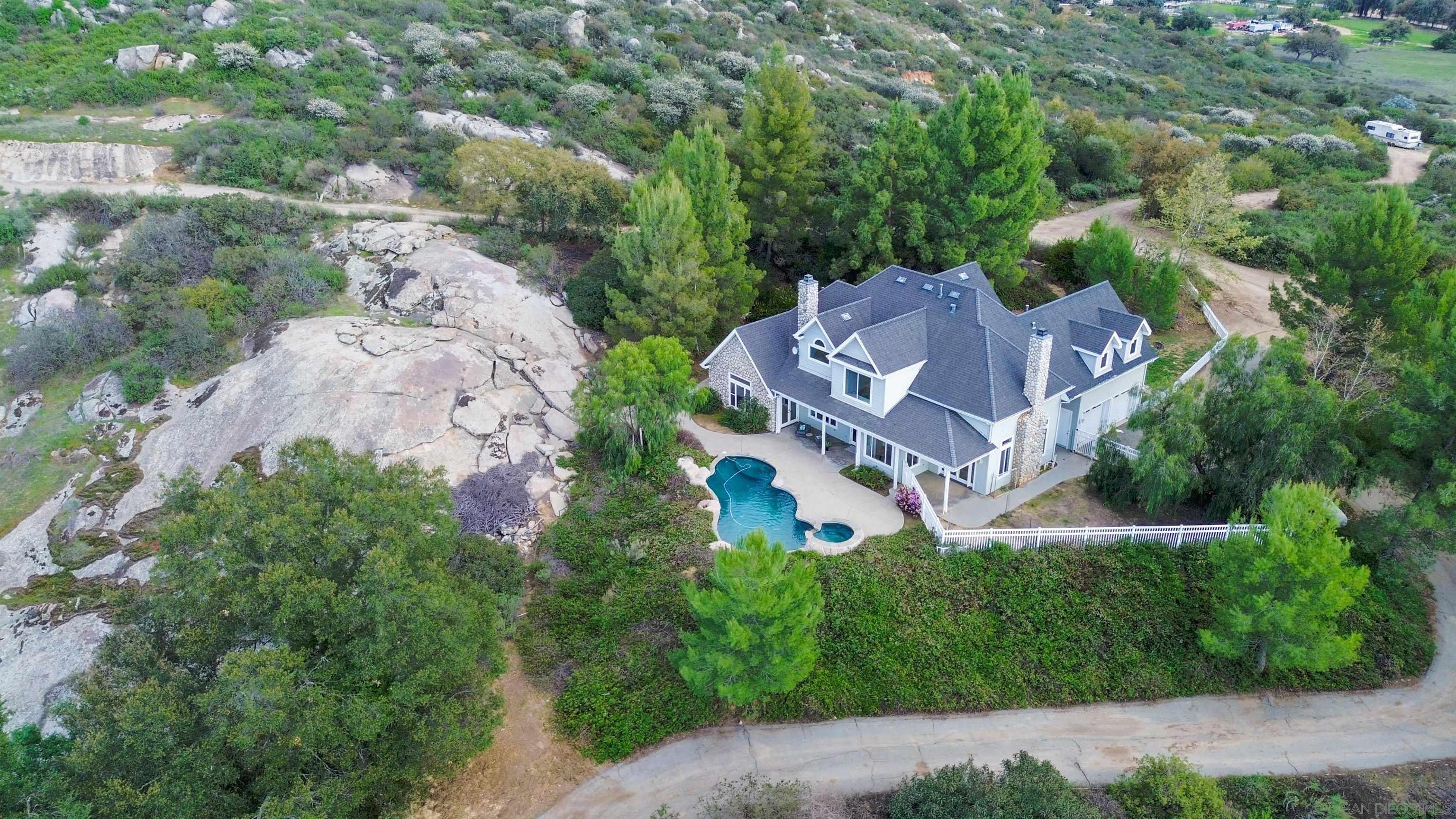 Detail Gallery Image 1 of 1 For 26691  Oak Trail Rd, Valley Center,  CA 92082 - 4 Beds | 2/1 Baths