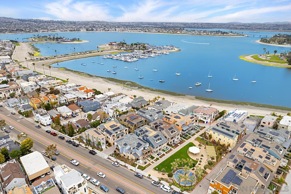 819 Kennebeck Ct Unit , San Diego, CA 92109 - Photo 1 