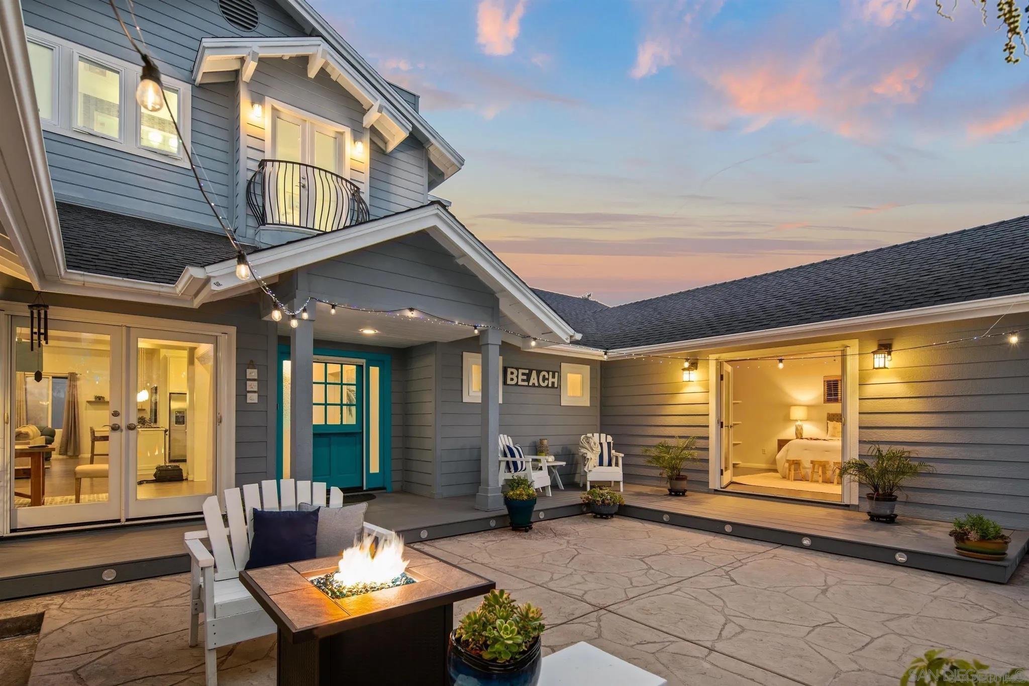 Detail Gallery Image 1 of 1 For 1050  Coronado, Coronado,  CA 92118 - 4 Beds | 3/1 Baths