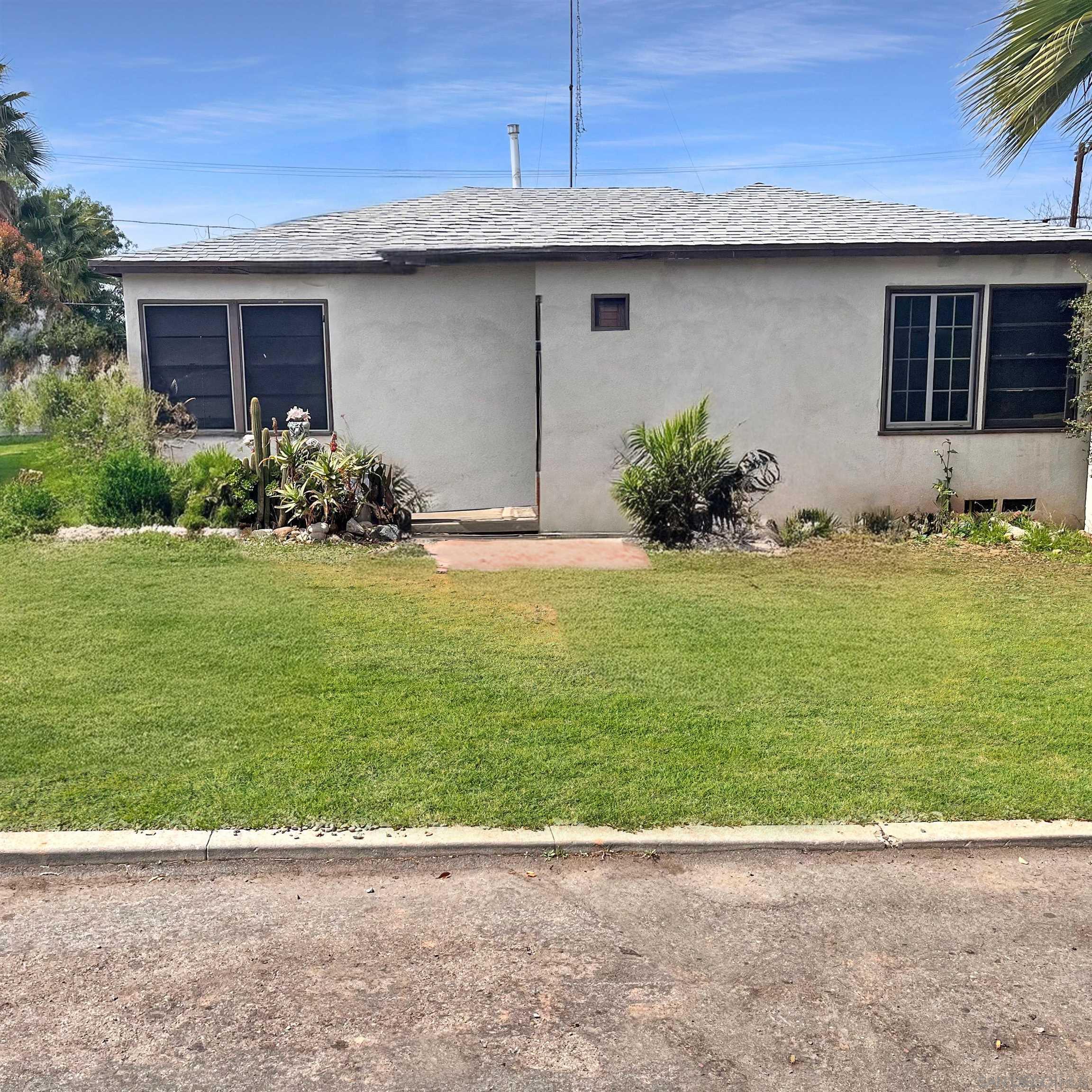 Detail Gallery Image 1 of 1 For 4138  Blackton Drive, La Mesa,  CA 91941 - 2 Beds | 1 Baths