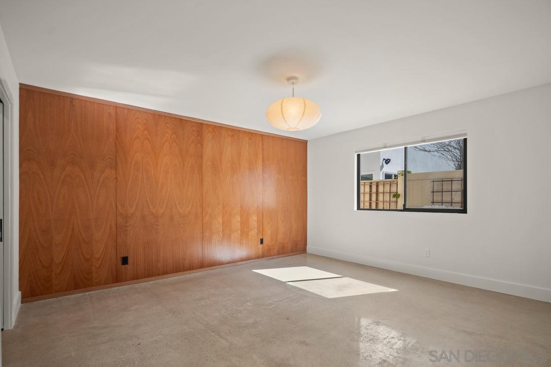 Detail Gallery Image 10 of 17 For 857  F Ave, Coronado,  CA 92118 - 2 Beds | 2 Baths