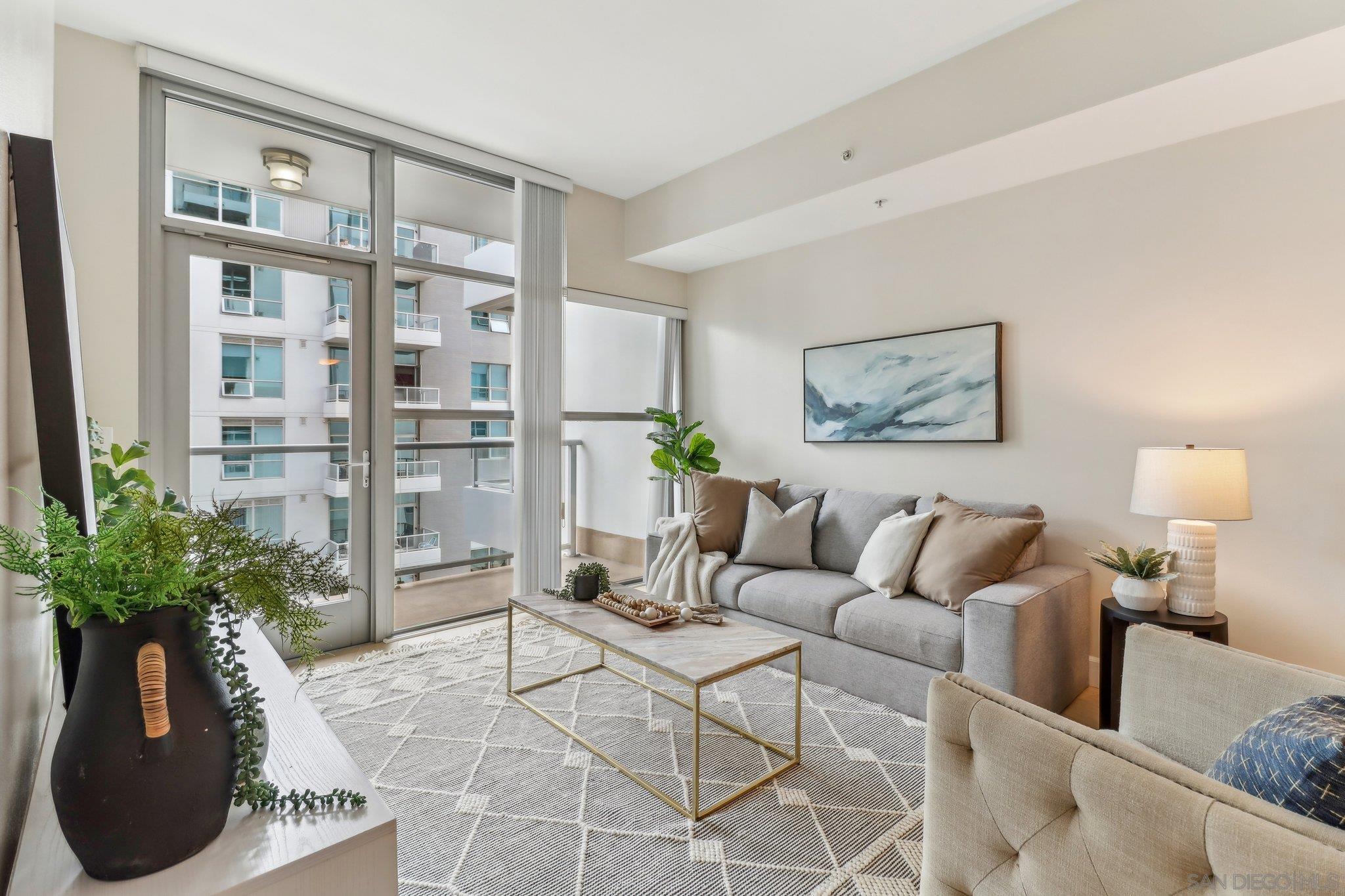 Detail Gallery Image 1 of 1 For 253  10th Ave  #527,  San Diego,  CA 92101 - 1 Beds | 1 Baths