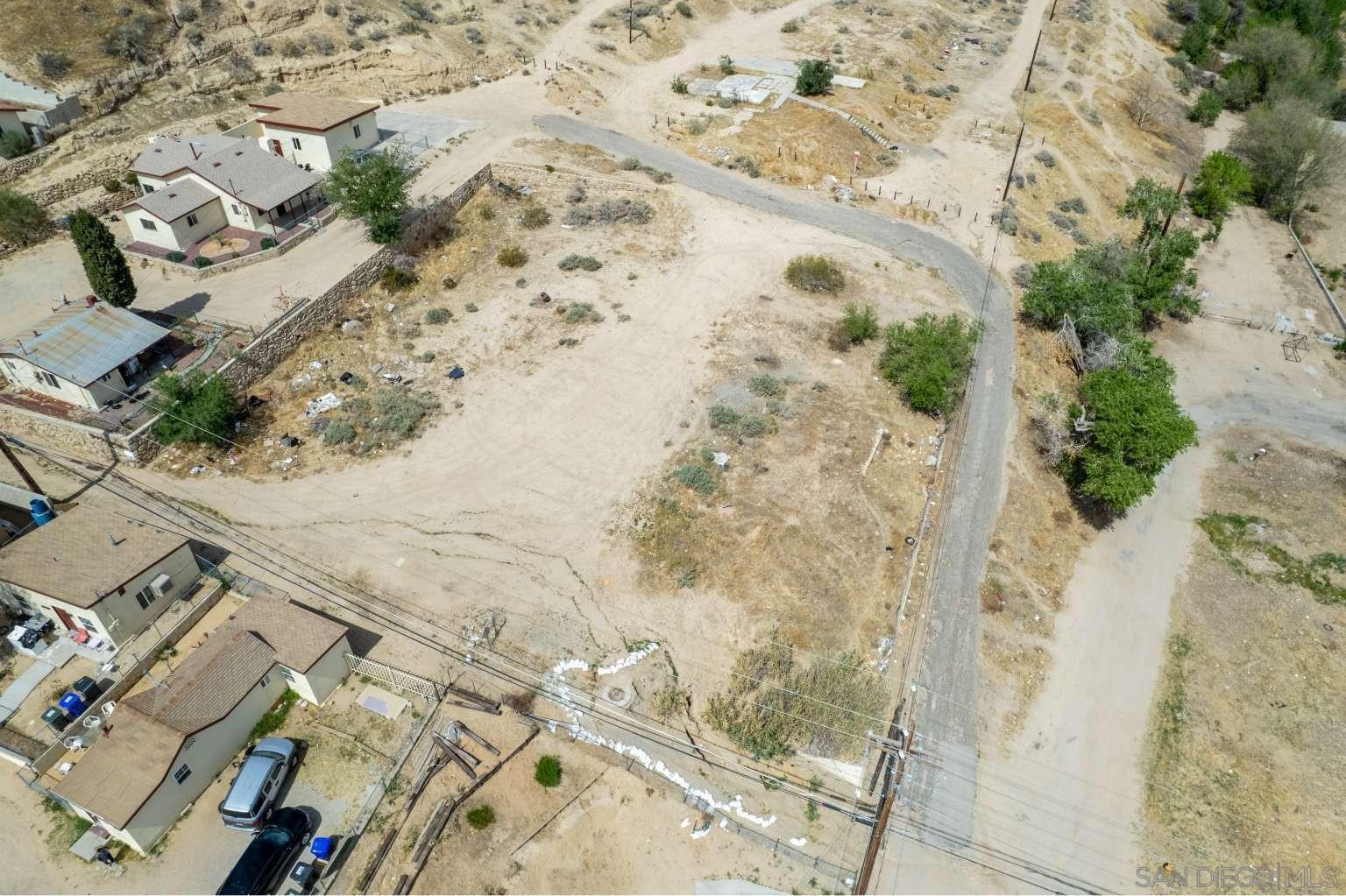 Detail Gallery Image 3 of 41 For , Victorville,  CA 92395 - – Beds | – Baths