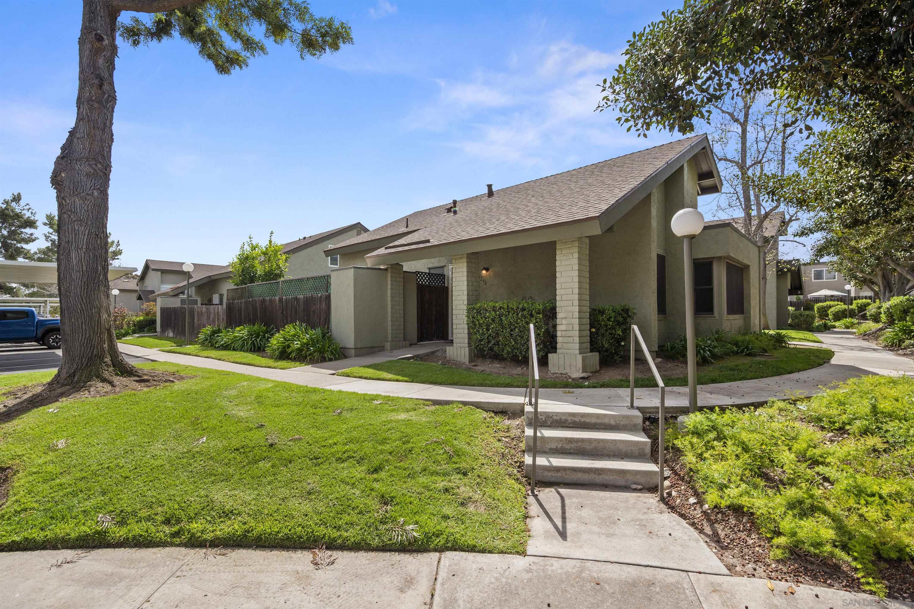 Detail Gallery Image 1 of 1 For 5246  Marigot Pl, San Diego,  CA 92124 - 2 Beds | 1 Baths