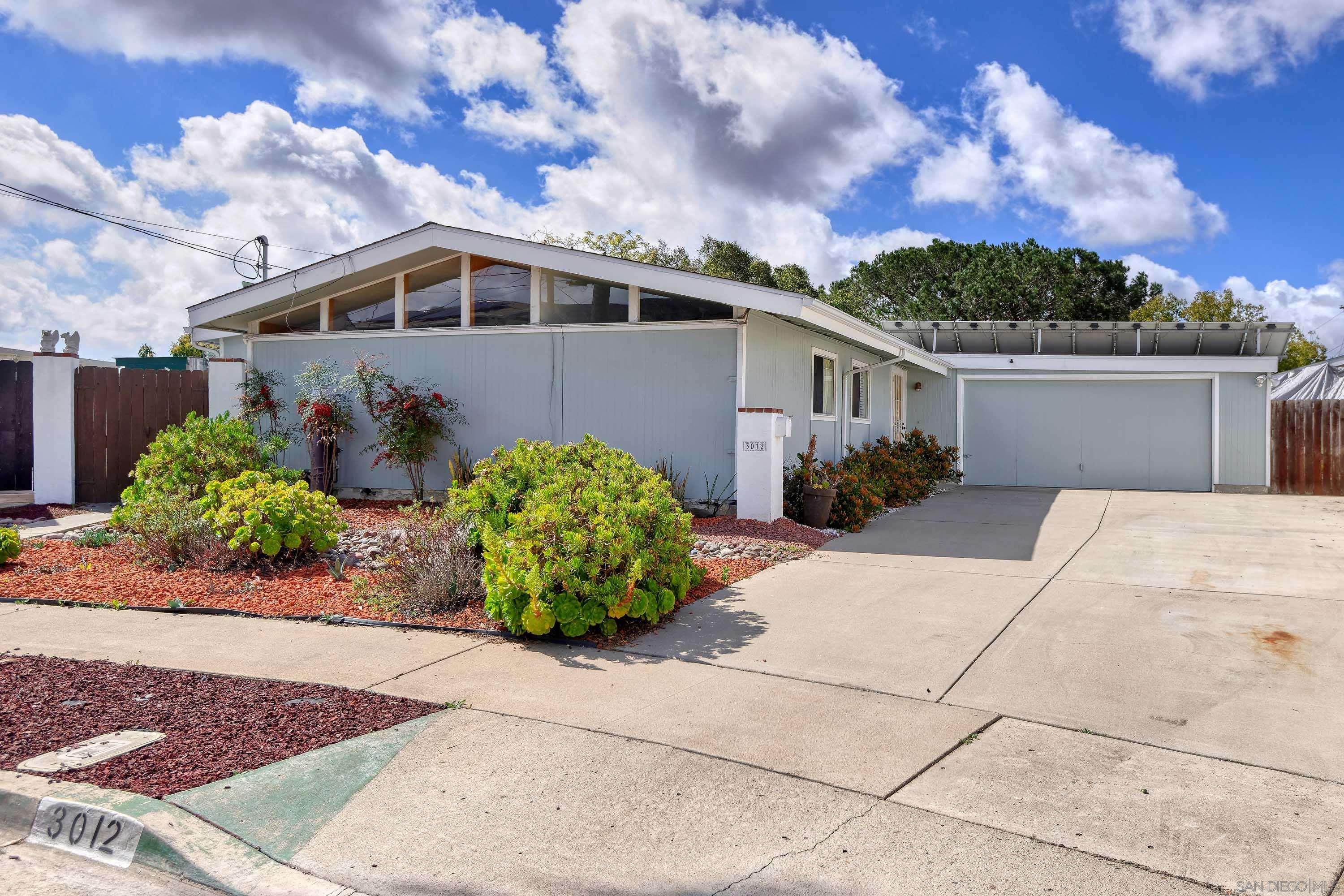 Detail Gallery Image 1 of 1 For 3012  Feiler Pl, San Diego,  CA 92123 - 3 Beds | 2 Baths