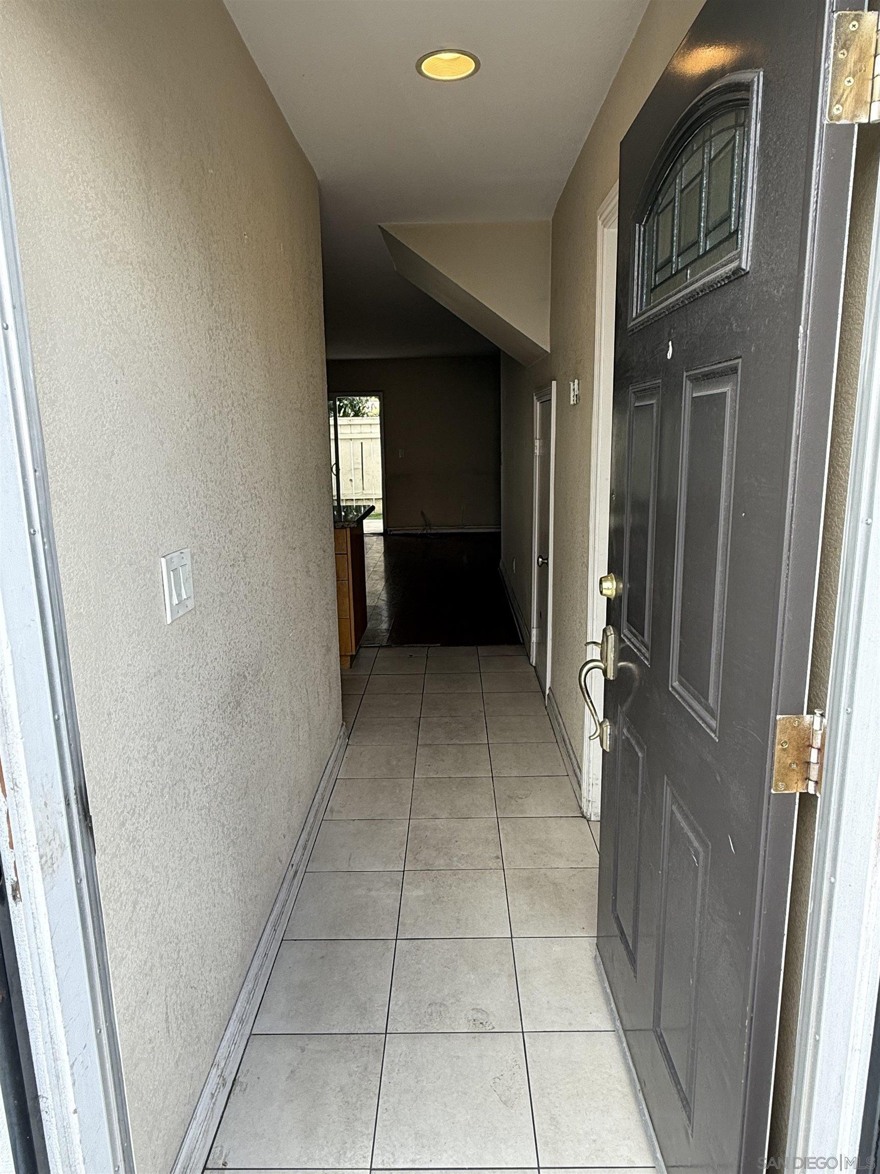 Detail Gallery Image 1 of 1 For 851 S Mollison Ave  #6,  El Cajon,  CA 92020 - 2 Beds | 1/1 Baths