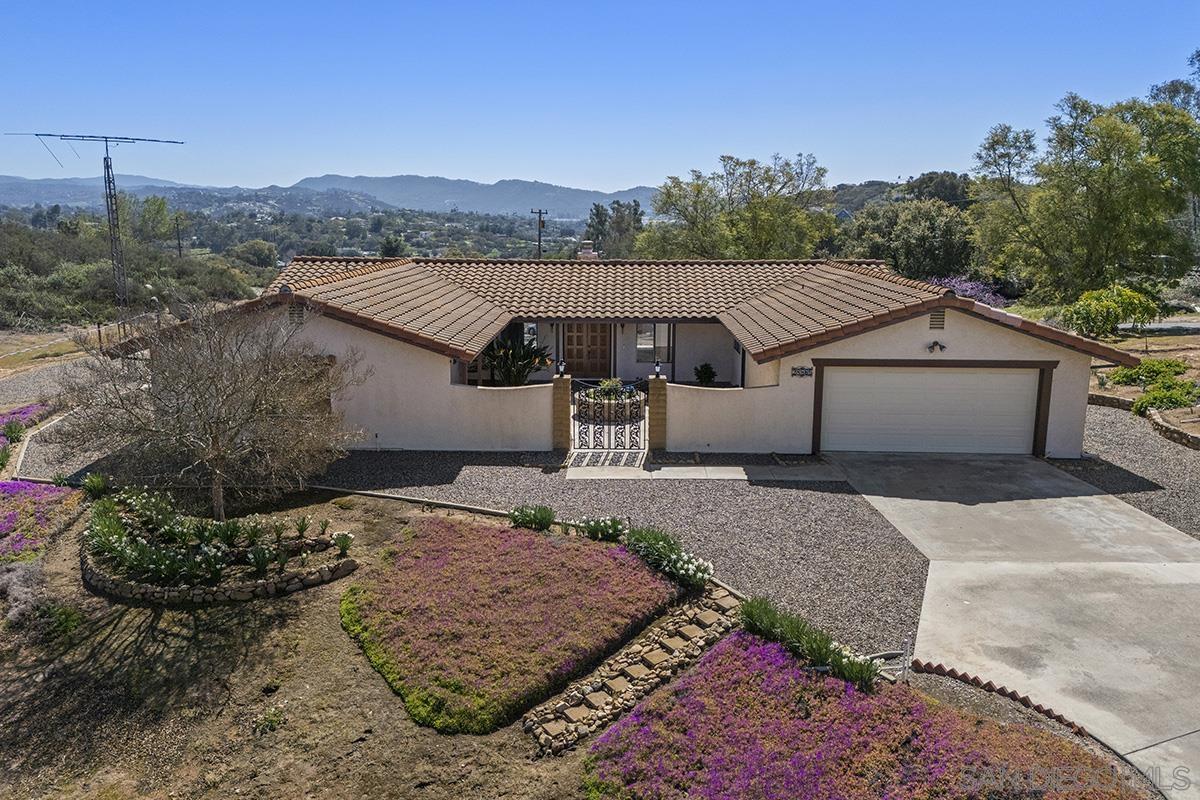 Detail Gallery Image 1 of 1 For 28885  Stonegate Dr, Valley Center,  CA 92082 - 3 Beds | 2/1 Baths