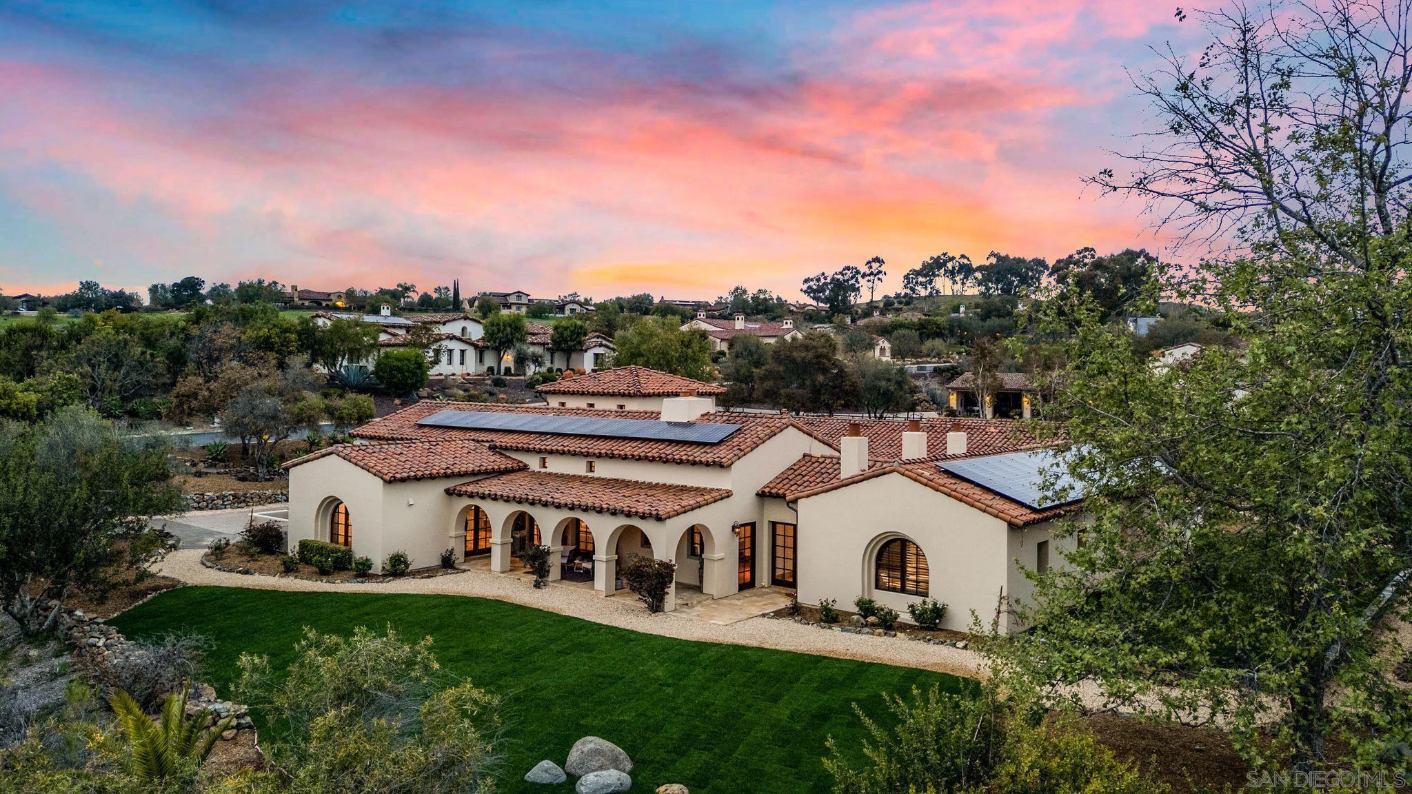 Detail Gallery Image 1 of 1 For 7559  Northern Lgts, San Diego,  CA 92127 - 4 Beds | 4/1 Baths