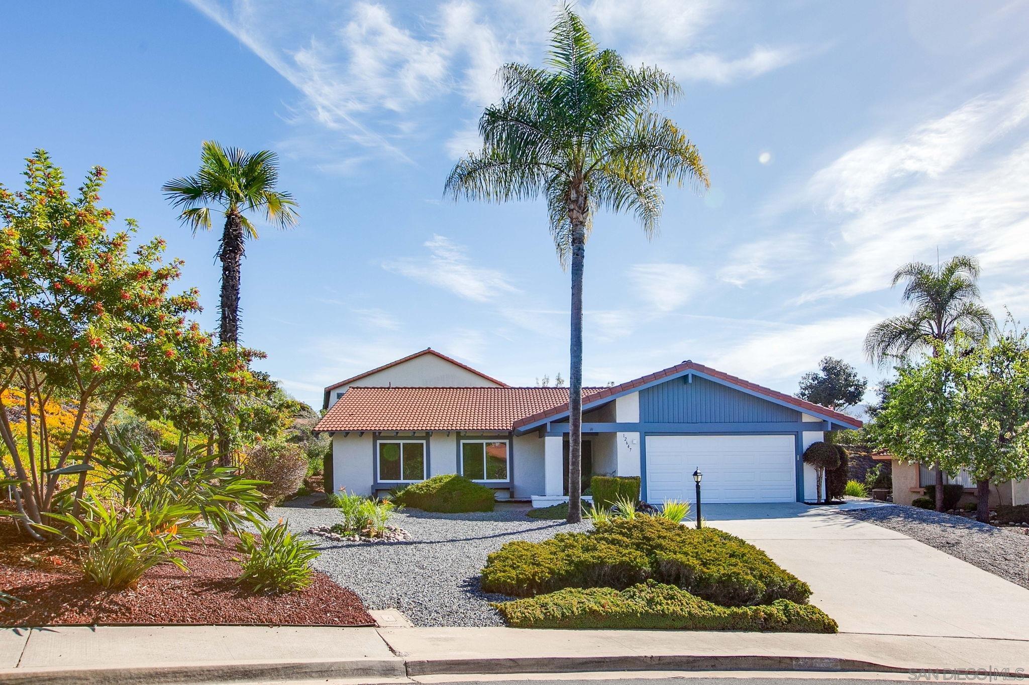 Detail Gallery Image 1 of 1 For 12647  Camino Vuelo, San Diego,  CA 92128 - 3 Beds | 2 Baths