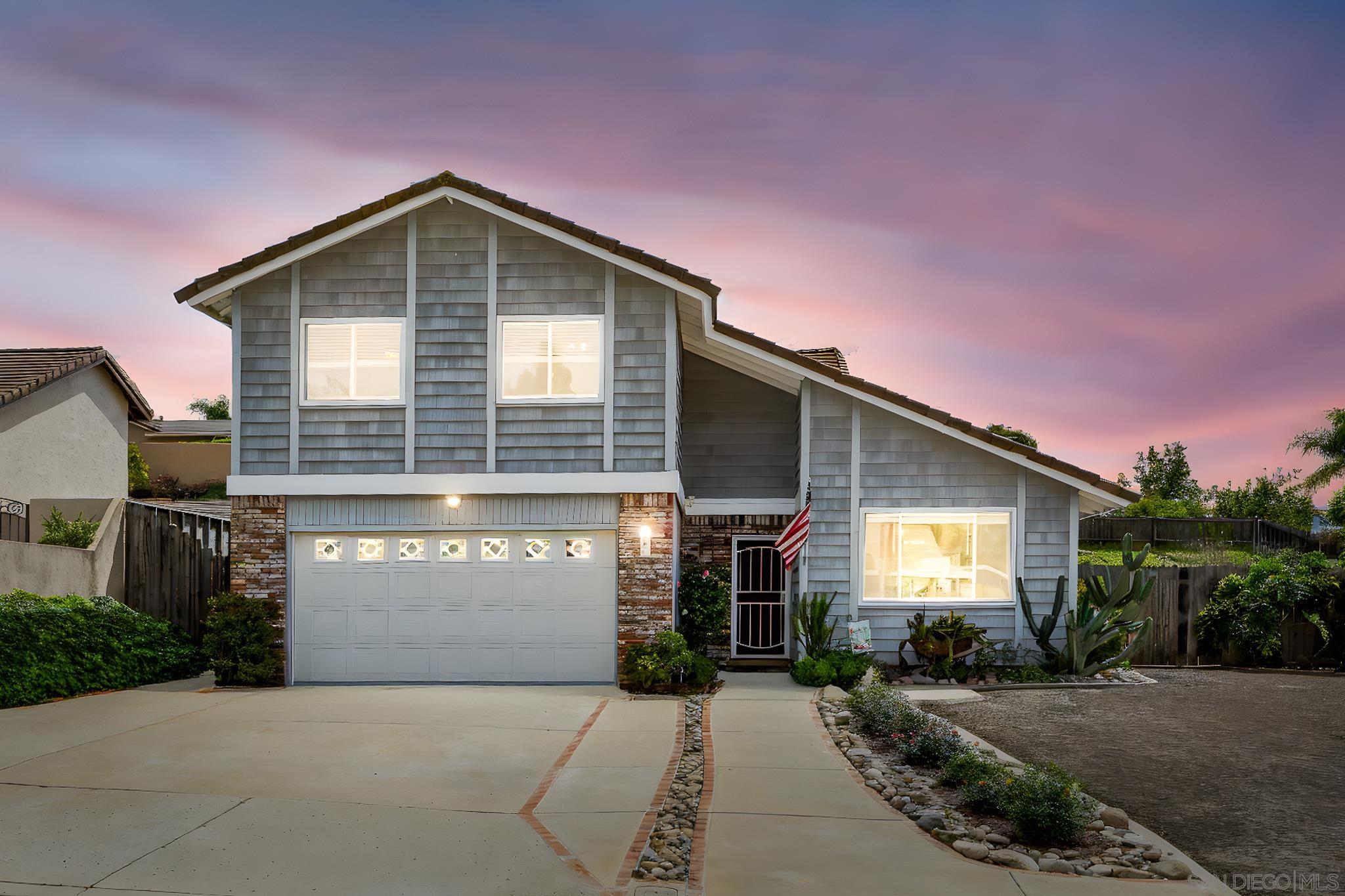 Detail Gallery Image 1 of 1 For 14331  Vista Hills Dr, Lakeside,  CA 92040 - 3 Beds | 2/1 Baths