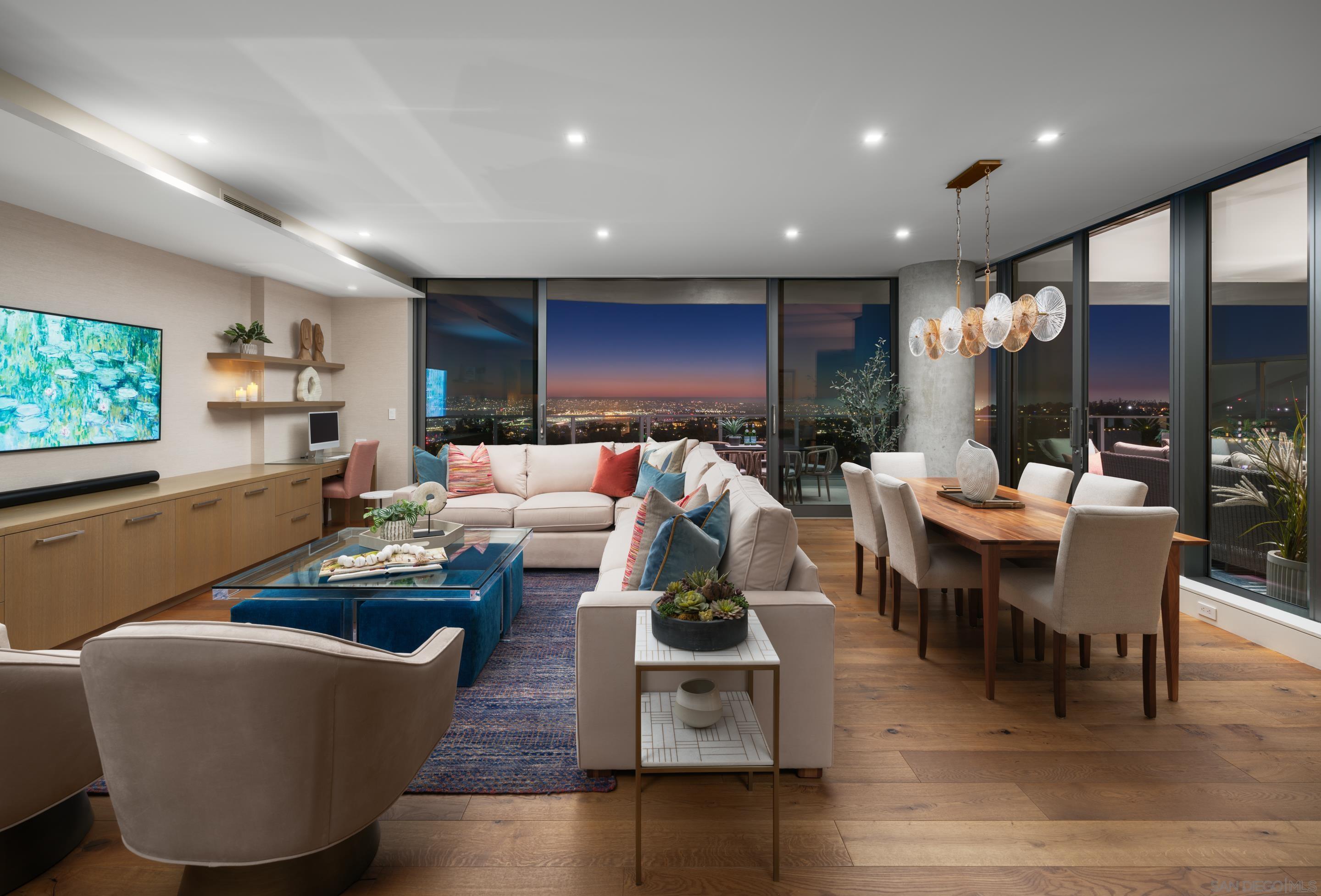 Detail Gallery Image 1 of 1 For 2855  5th Ave  #904,  San Diego,  CA 92103 - 3 Beds | 3 Baths