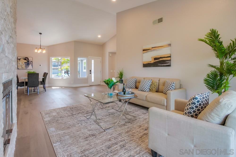 Detail Gallery Image 5 of 68 For 2334  Kimberly Ct, Carlsbad,  CA 92008 - 4 Beds | 2/1 Baths