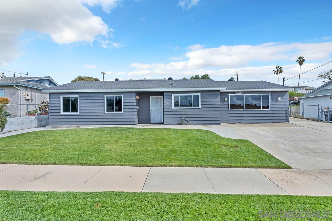 Detail Gallery Image 1 of 1 For 9540  Abbeyfield Rd, Santee,  CA 92071 - 4 Beds | 2 Baths