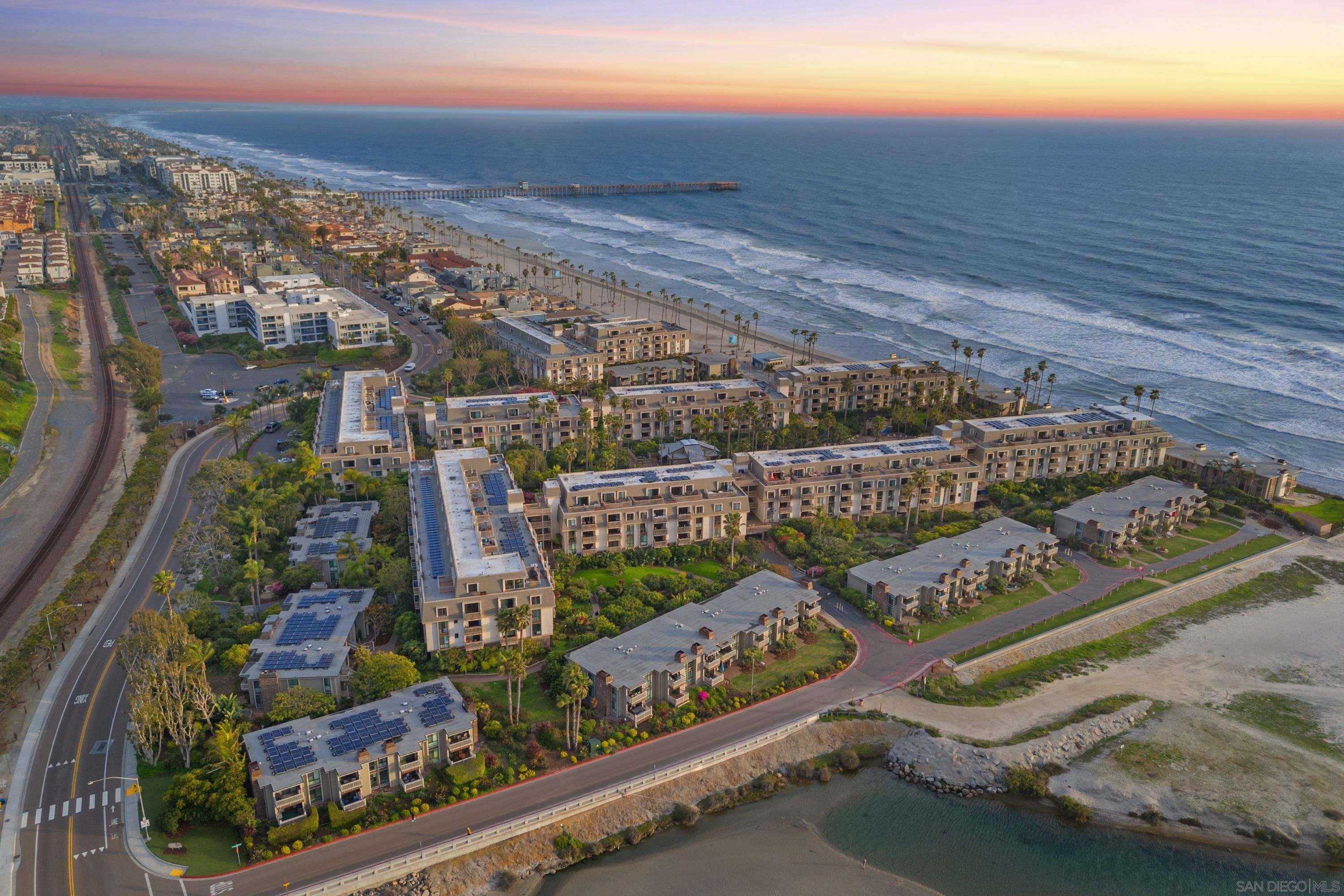 Detail Gallery Image 1 of 1 For 999 N Pacific Street  #G212,  Oceanside,  CA 92054 - 1 Beds | 1 Baths