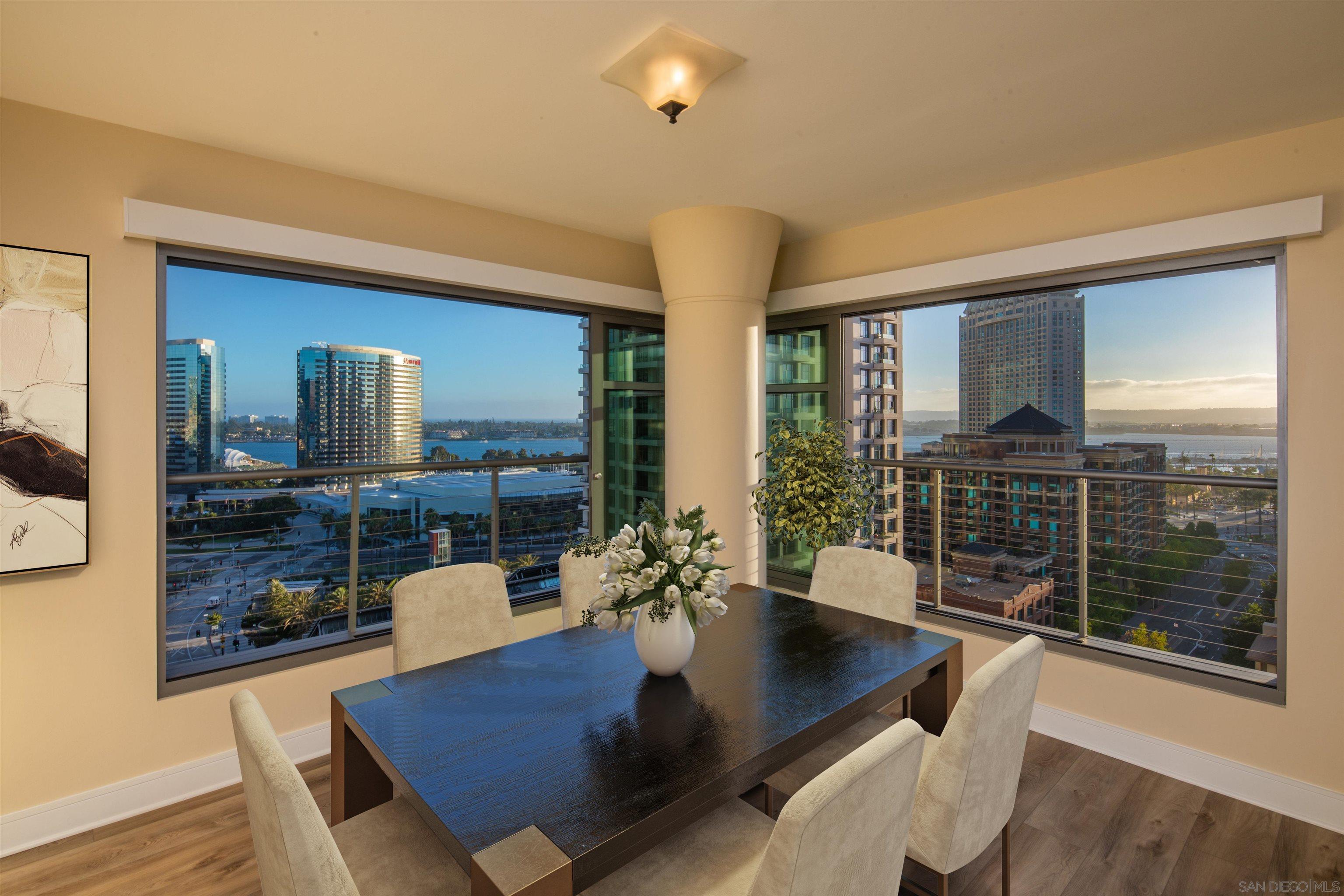 Detail Gallery Image 1 of 1 For 645  Front St  #1612,  San Diego,  CA 92101 - 2 Beds | 2/1 Baths