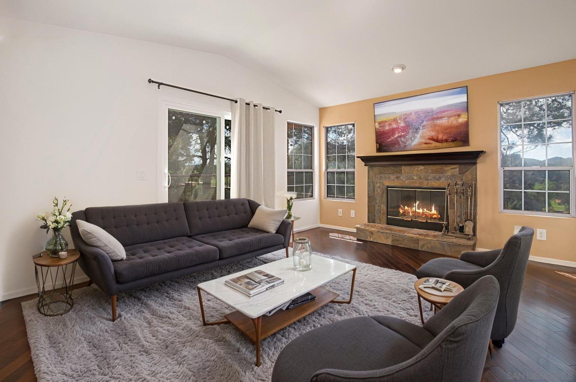 Detail Gallery Image 1 of 1 For 18630  Caminito Cantilena  #304,  San Diego,  CA 92128 - 2 Beds | 2 Baths