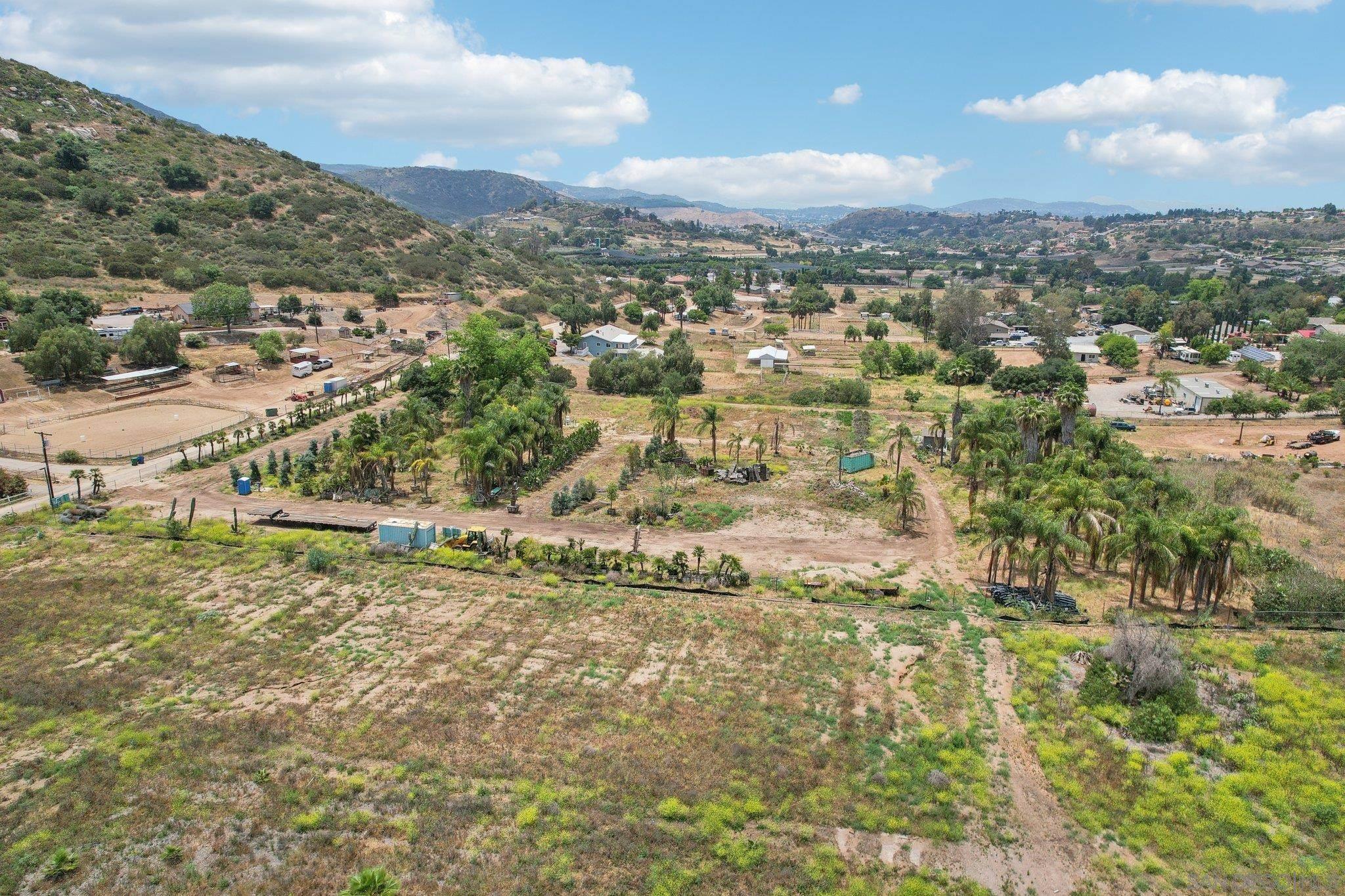 Detail Gallery Image 1 of 13 For , El Cajon,  CA 92021 - – Beds | – Baths