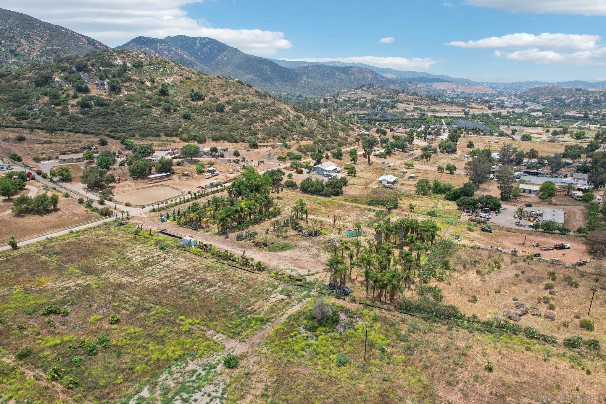 Detail Gallery Image 8 of 13 For , El Cajon,  CA 92021 - – Beds | – Baths