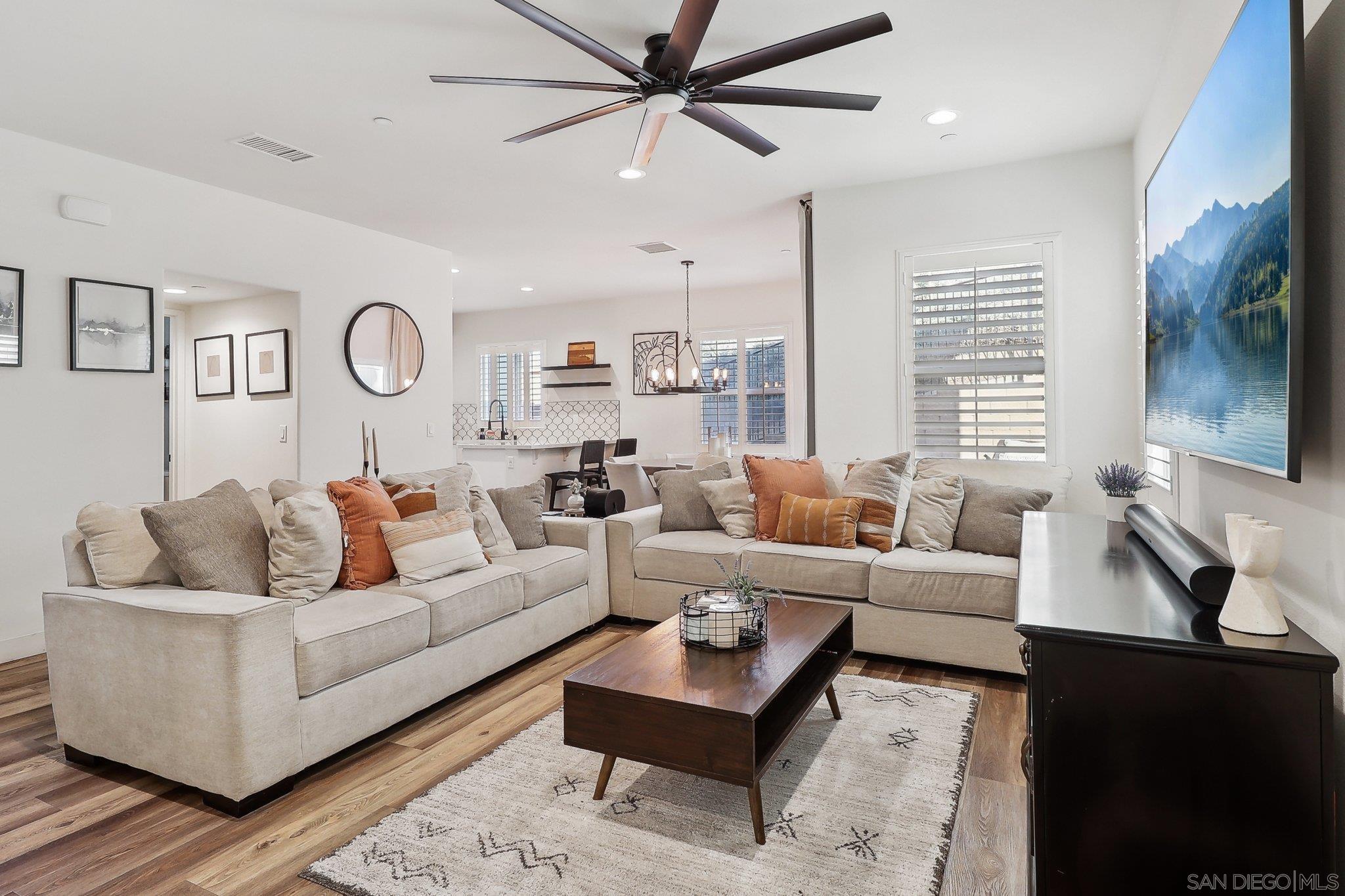 Detail Gallery Image 1 of 1 For 1876  Olivia St, El Cajon,  CA 92021 - 4 Beds | 2/1 Baths