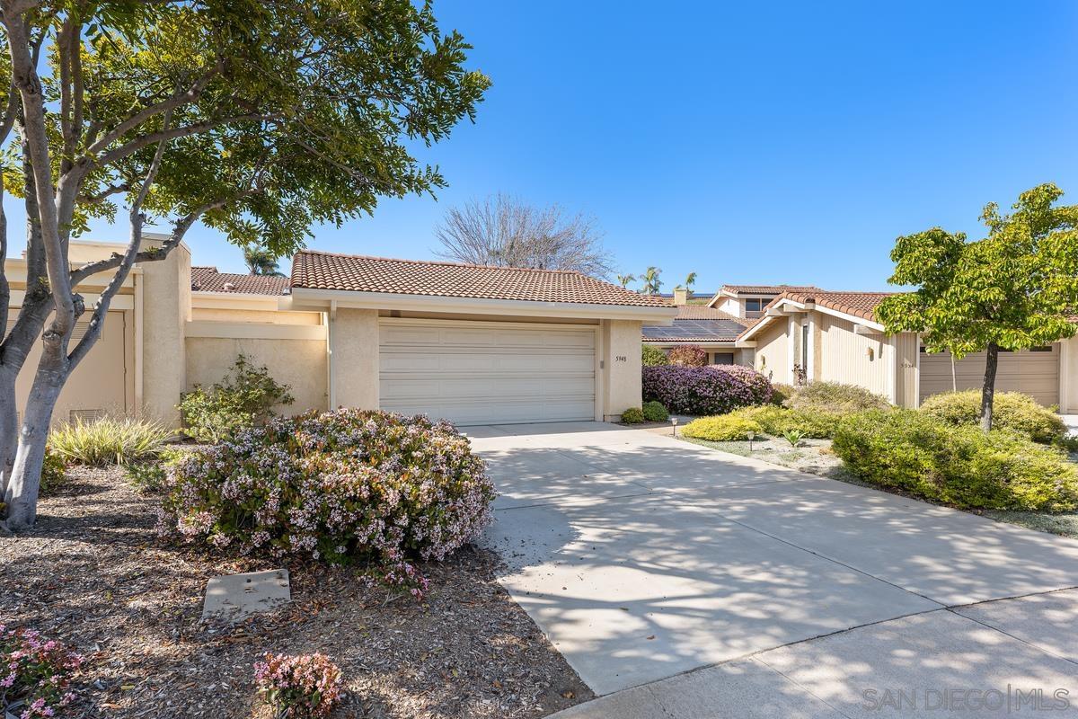 Detail Gallery Image 1 of 1 For 5948  Caminito Cardelina, La Jolla,  CA 92037 - 3 Beds | 2 Baths