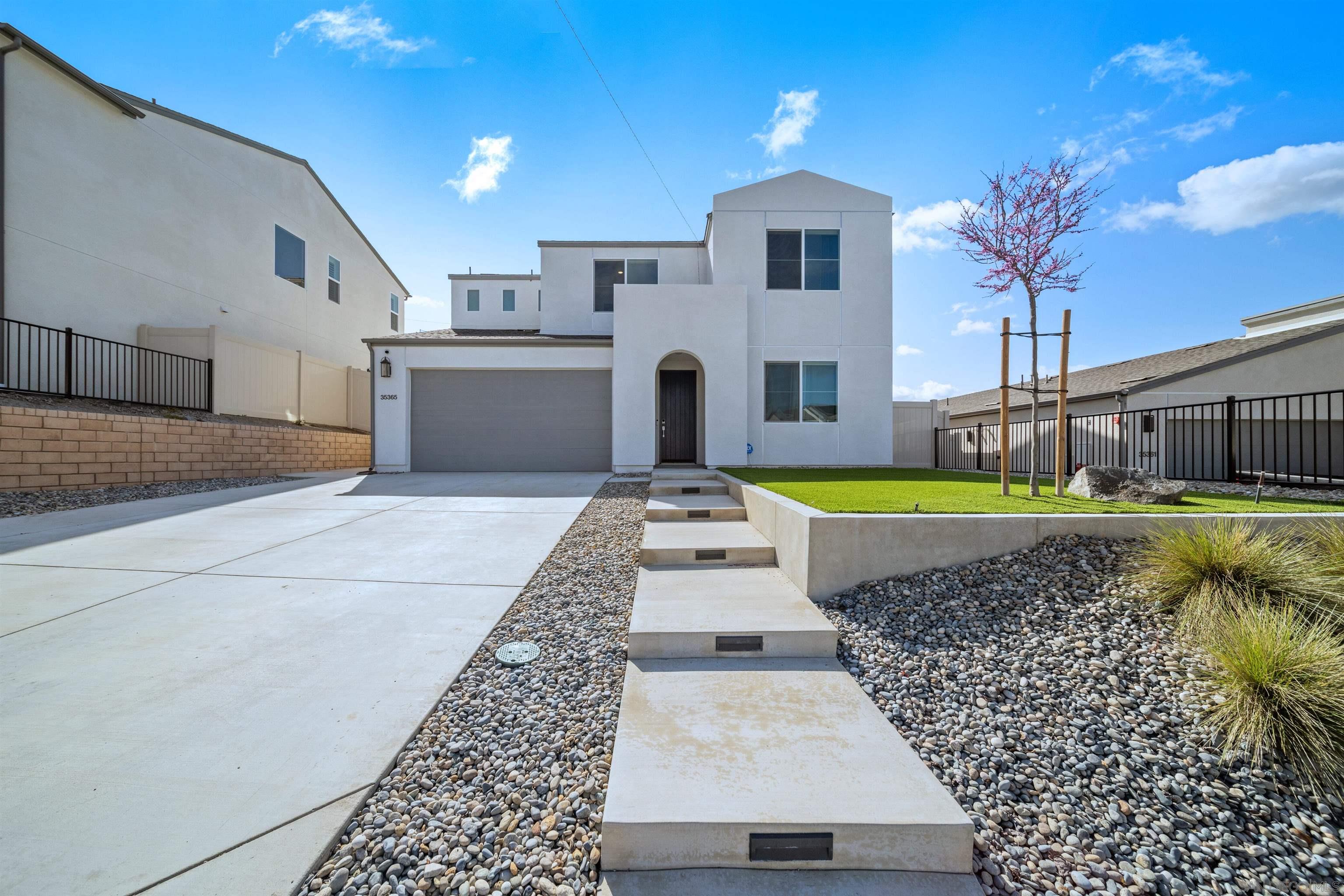 Detail Gallery Image 1 of 1 For 35365  Orchard Trl, Fallbrook,  CA 92028 - 4 Beds | 3 Baths