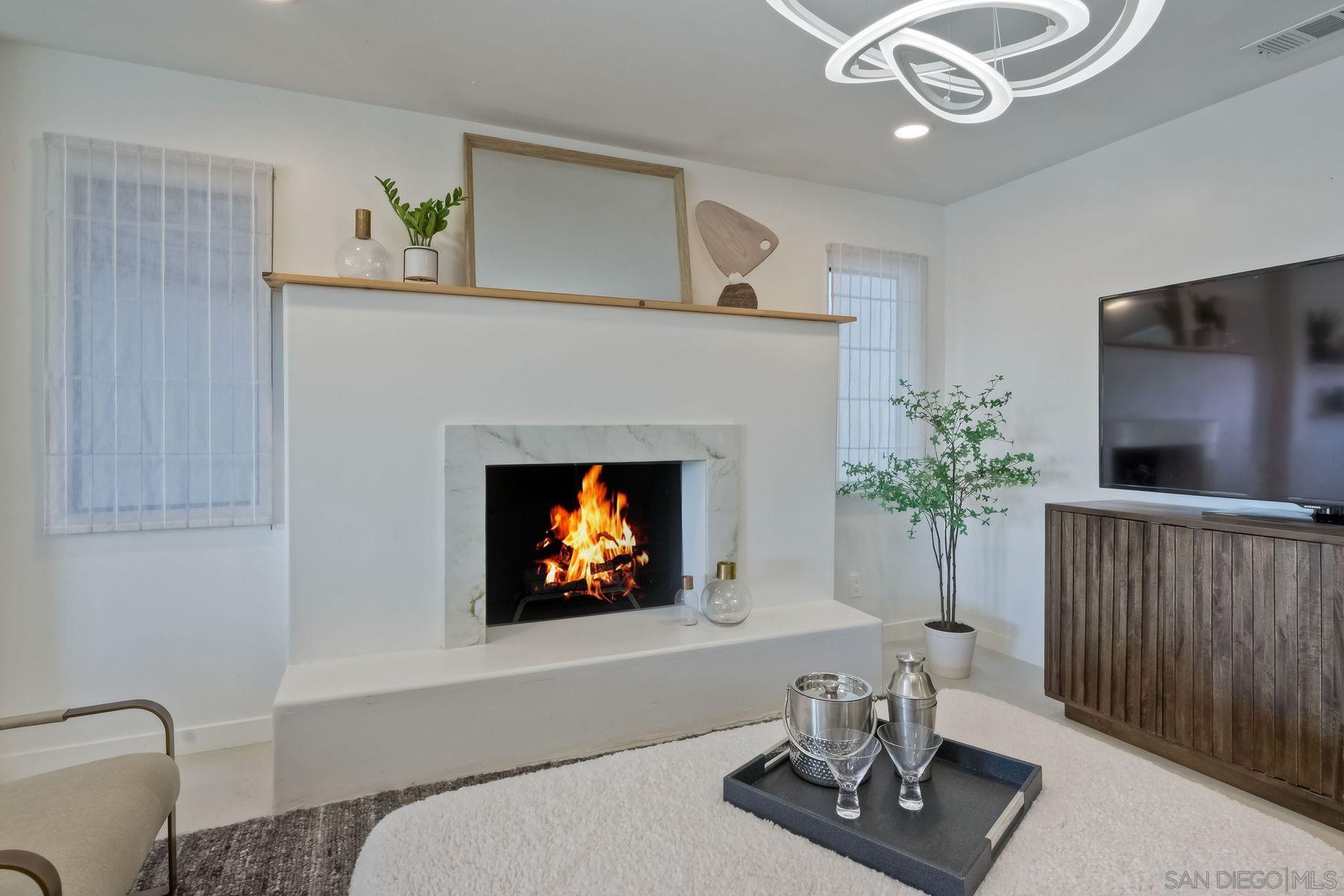 Detail Gallery Image 1 of 1 For 3040  Tennyson St, San Diego,  CA 92106 - 4 Beds | 3 Baths