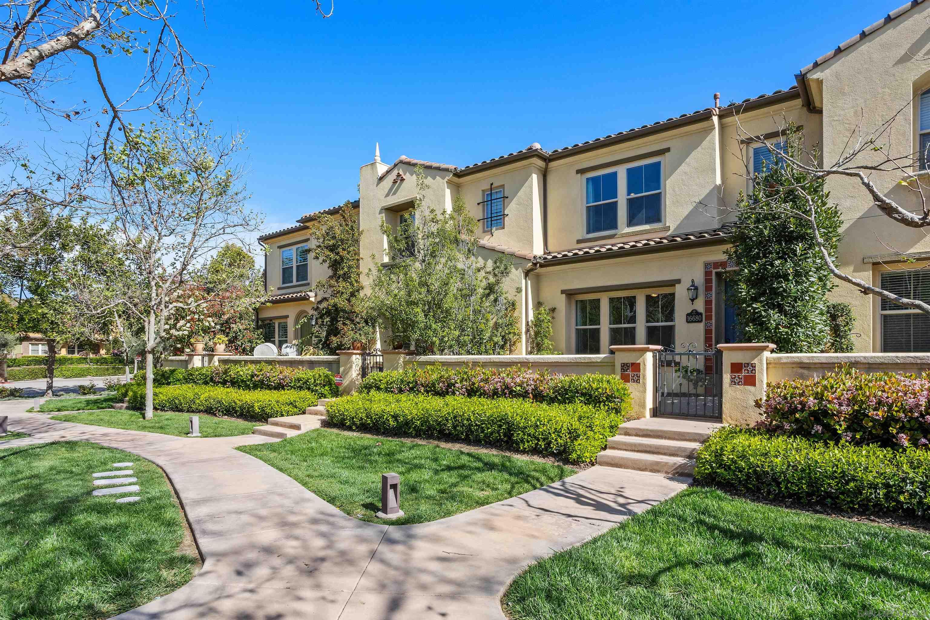 Detail Gallery Image 1 of 1 For 16680  Gill Loop, San Diego,  CA 92127 - 3 Beds | 2/1 Baths