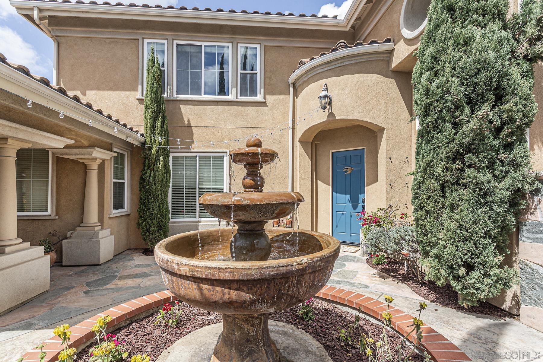 Detail Gallery Image 1 of 1 For 753  Crooked Path Pl, Chula Vista,  CA 91914 - 5 Beds | 4/1 Baths