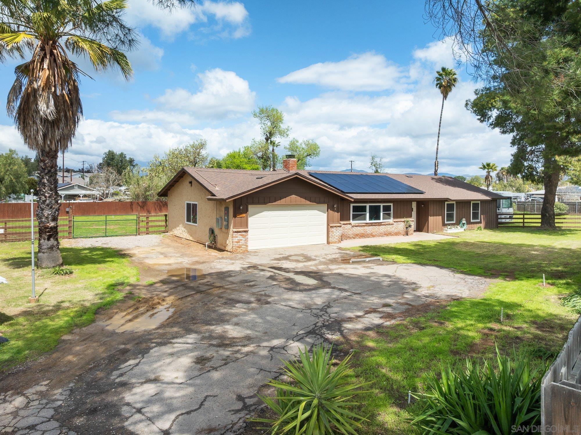 Detail Gallery Image 1 of 1 For 1639  H Street, Ramona,  CA 92065 - 3 Beds | 2 Baths