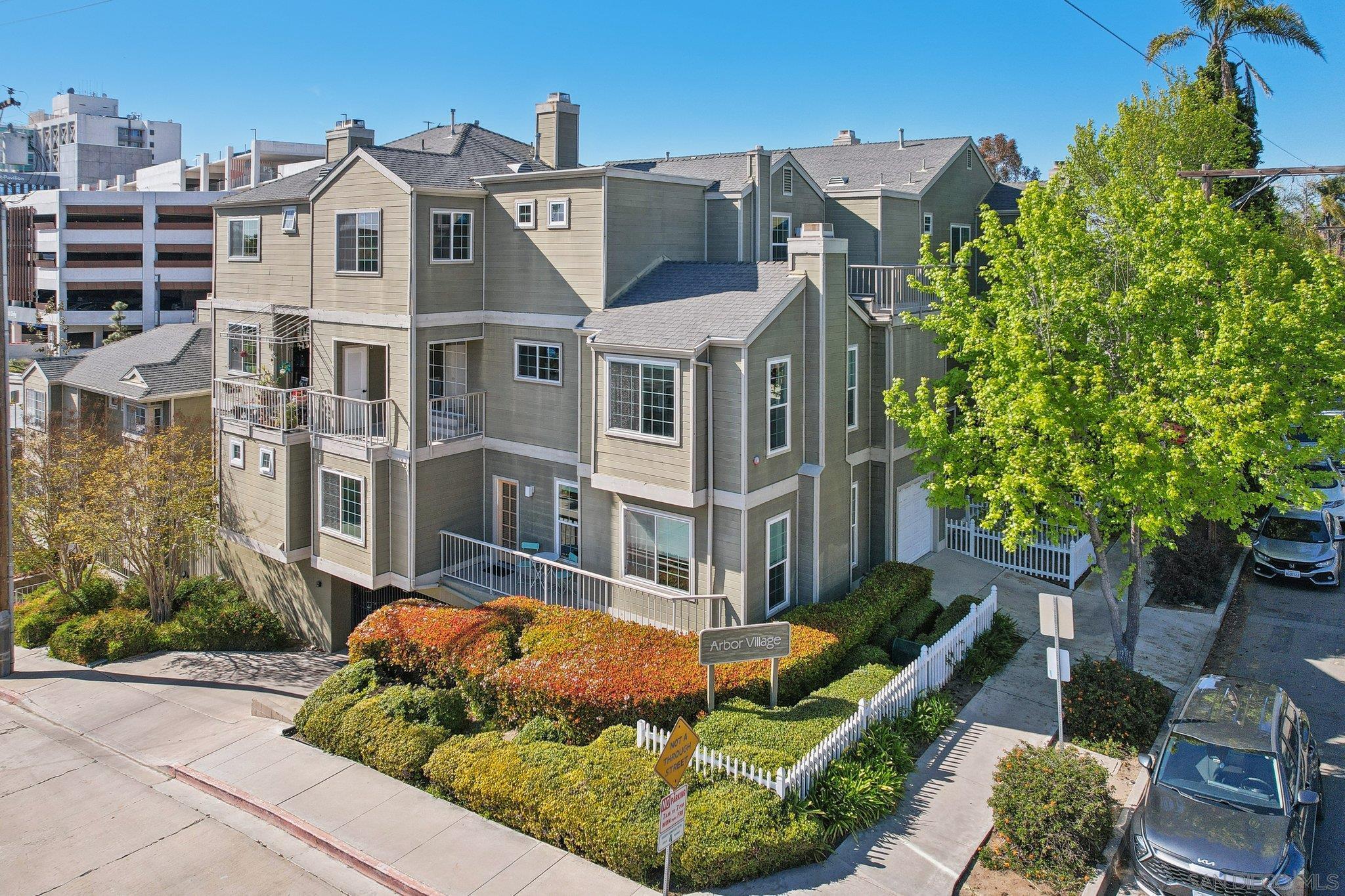 Detail Gallery Image 1 of 1 For 4204  3rd Ave  #4,  San Diego,  CA 92103 - 2 Beds | 2 Baths