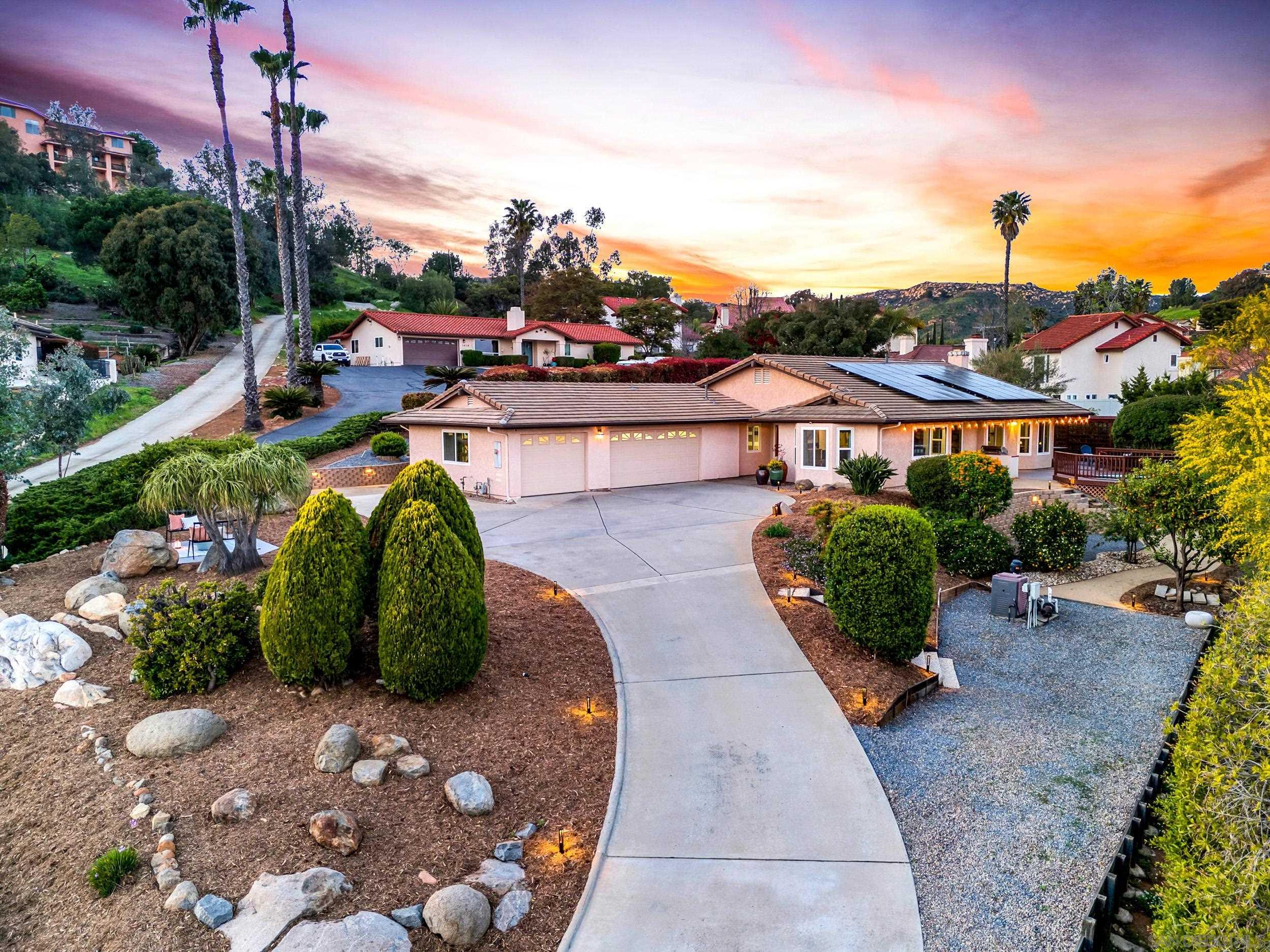 Detail Gallery Image 1 of 1 For 1408  Rimrock Drive, Escondido,  CA 92027 - 4 Beds | 2 Baths