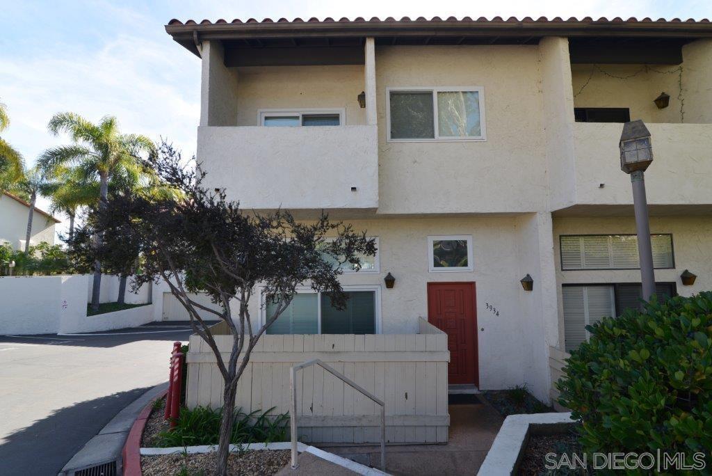 Detail Gallery Image 1 of 1 For 3934  La Jolla Village Dr, La Jolla,  CA 92037 - 2 Beds | 2/1 Baths