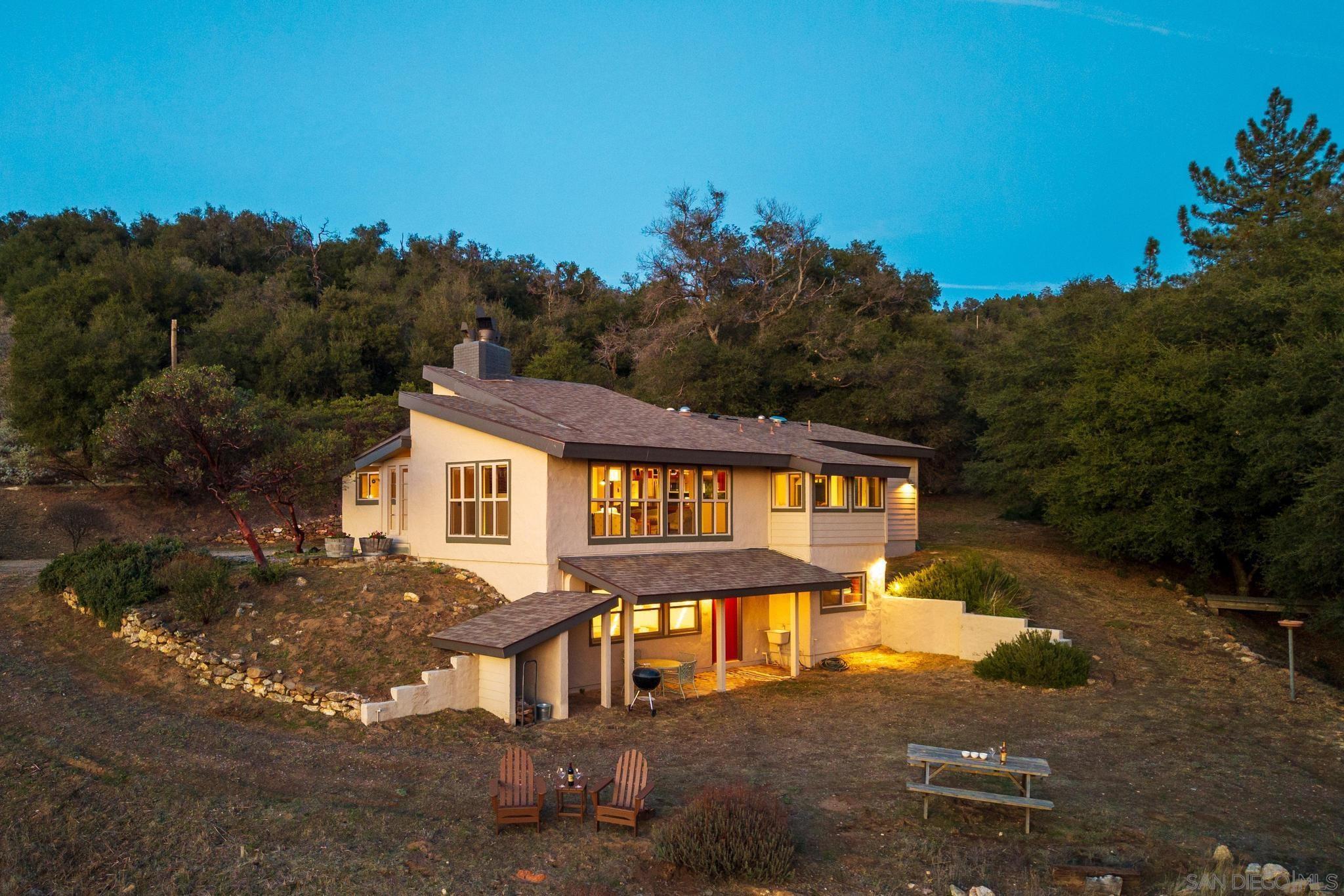 Detail Gallery Image 1 of 1 For 3253  Pine Hills Rd, Julian,  CA 92036 - 4 Beds | 3 Baths