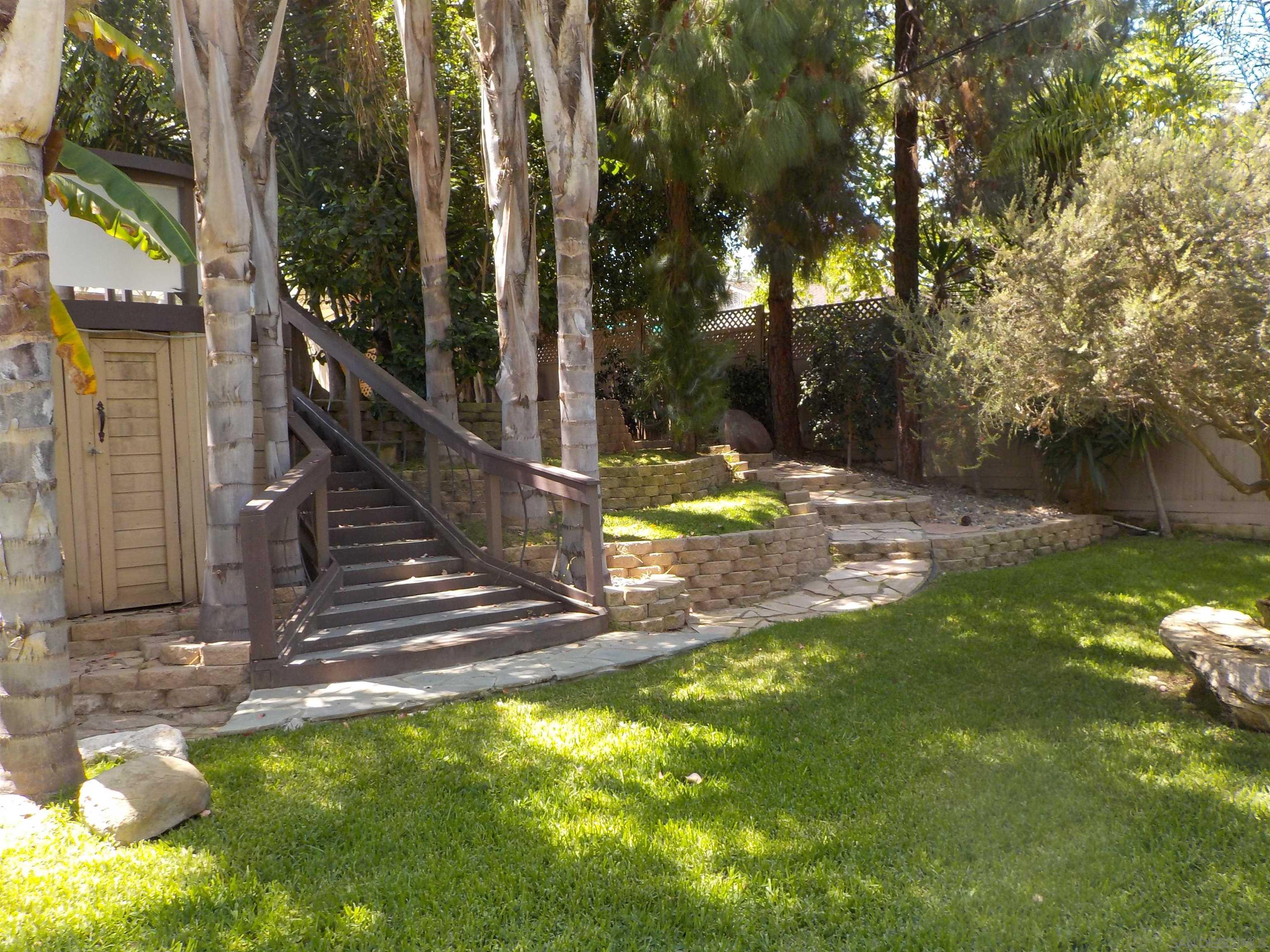 Detail Gallery Image 24 of 32 For 1153  Crest Dr, Encinitas,  CA 92024 - 3 Beds | 3 Baths