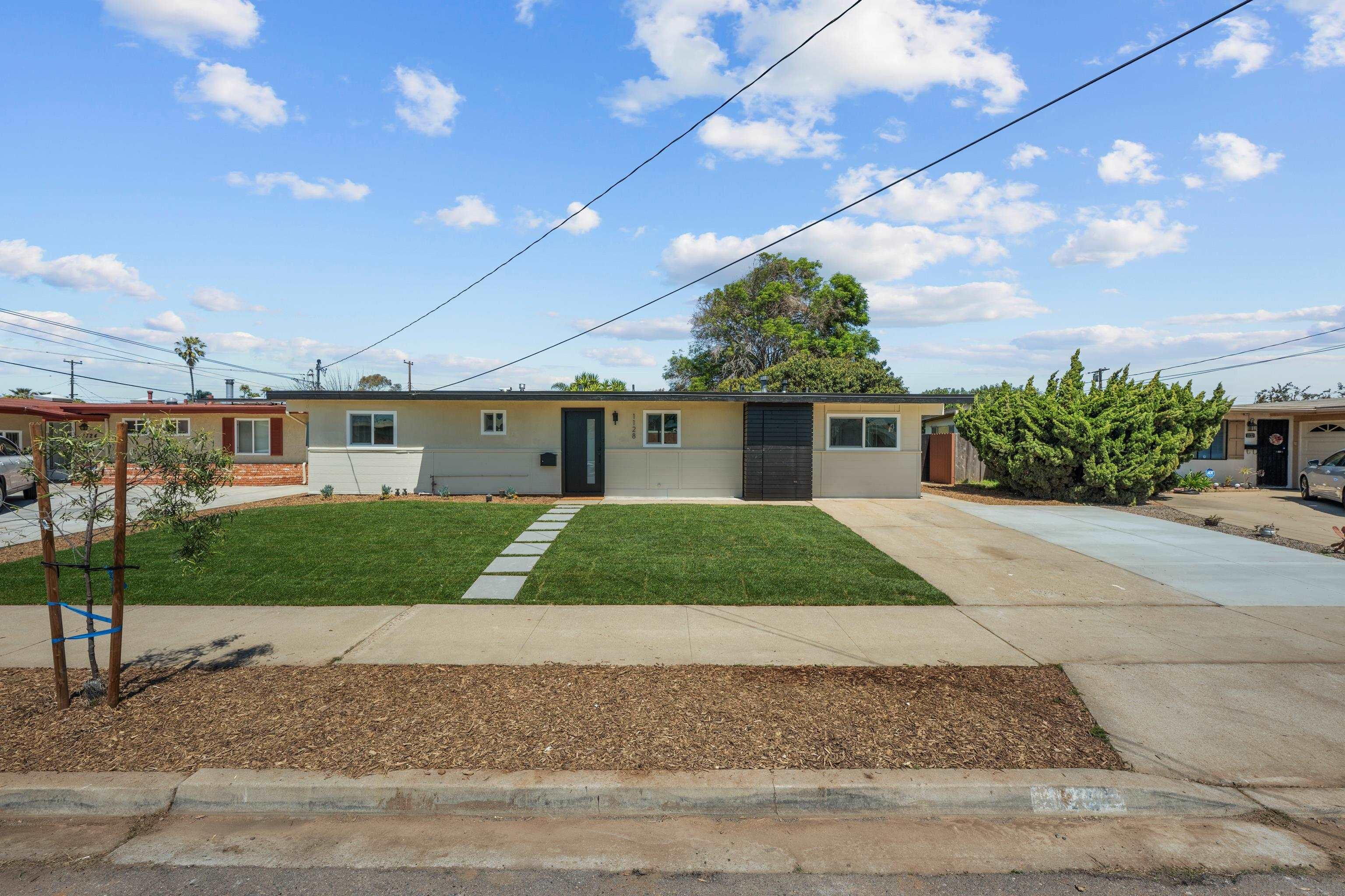Detail Gallery Image 1 of 1 For 1128  Hemlock Ave, Imperial Beach,  CA 91932 - 4 Beds | 3 Baths