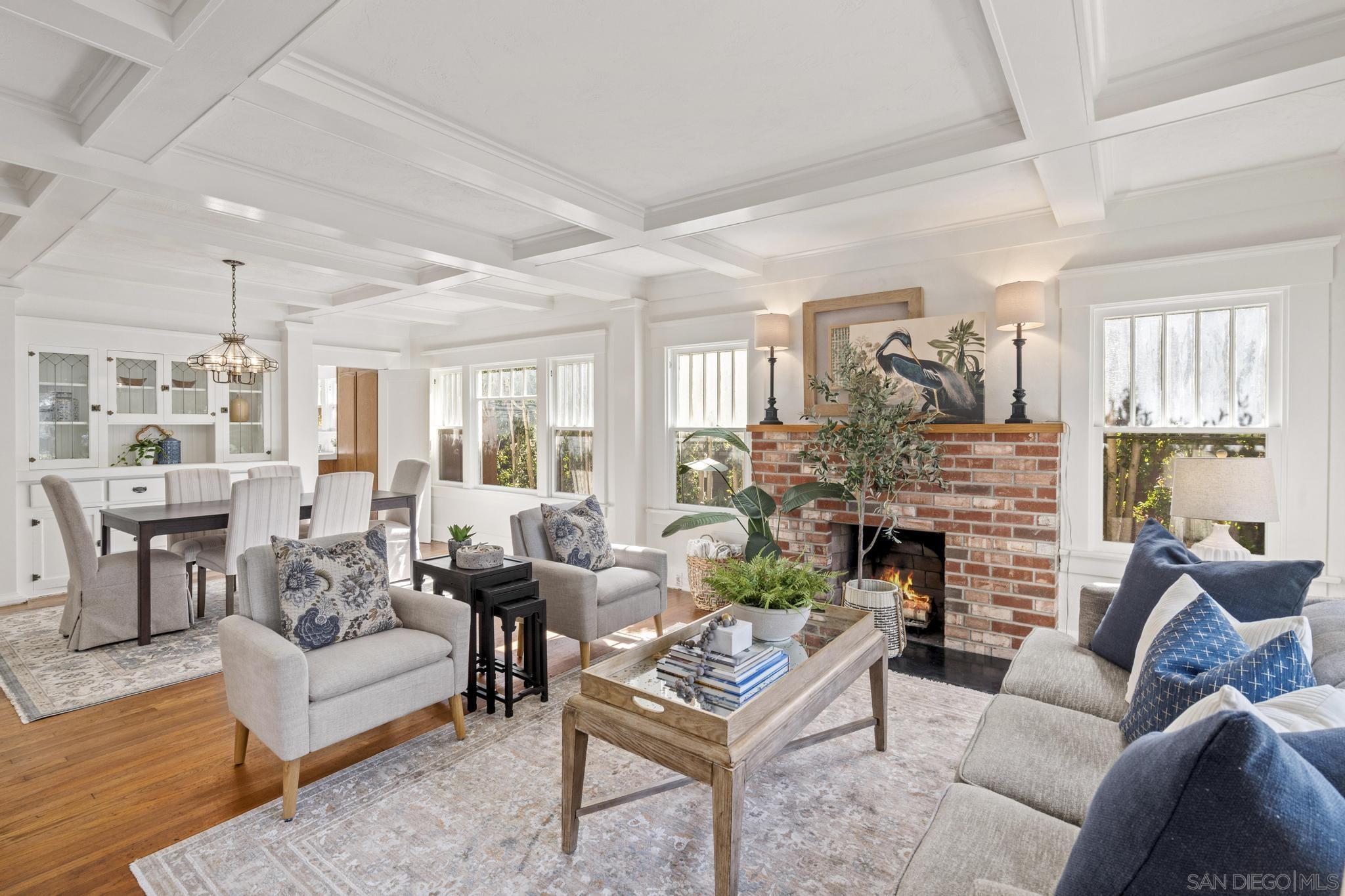 Detail Gallery Image 1 of 1 For 1309  9th St, Coronado,  CA 92118 - 5 Beds | 3 Baths