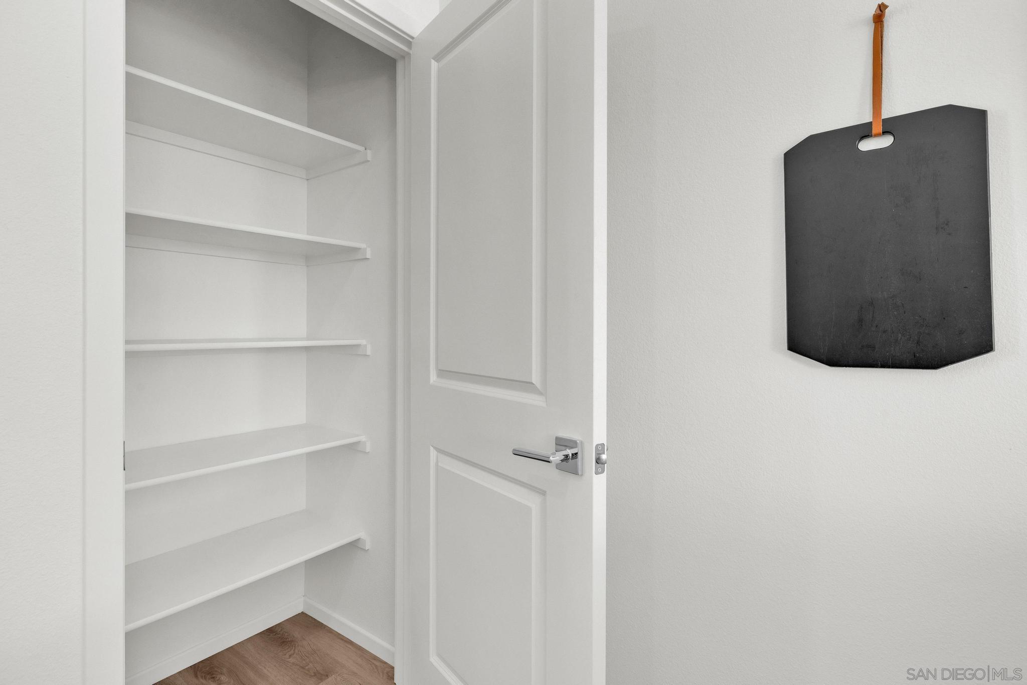 Detail Gallery Image 14 of 37 For 8164  Golden Ave, Lemon Grove,  CA 91945 - 3 Beds | 3 Baths