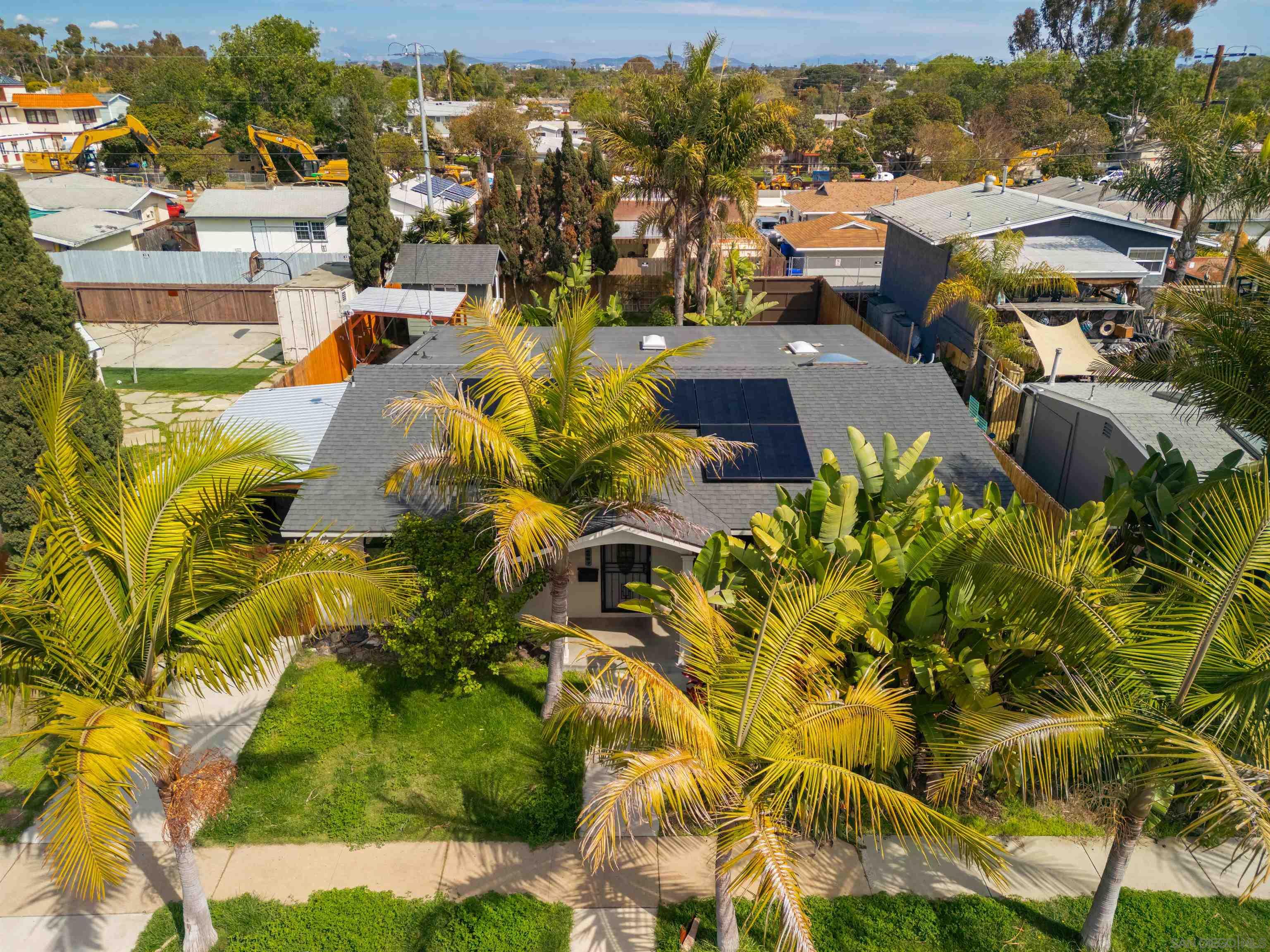 Detail Gallery Image 1 of 1 For 4567  Gila Avenue, San Diego,  CA 92117 - 3 Beds | 2 Baths