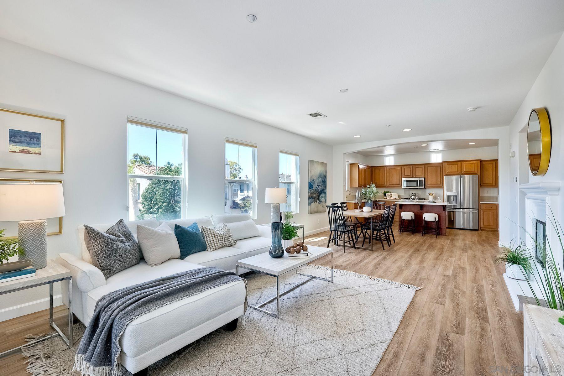 Detail Gallery Image 1 of 1 For 2156  Playa Dr  #229,  Chula Vista,  CA 91915 - 3 Beds | 3/1 Baths