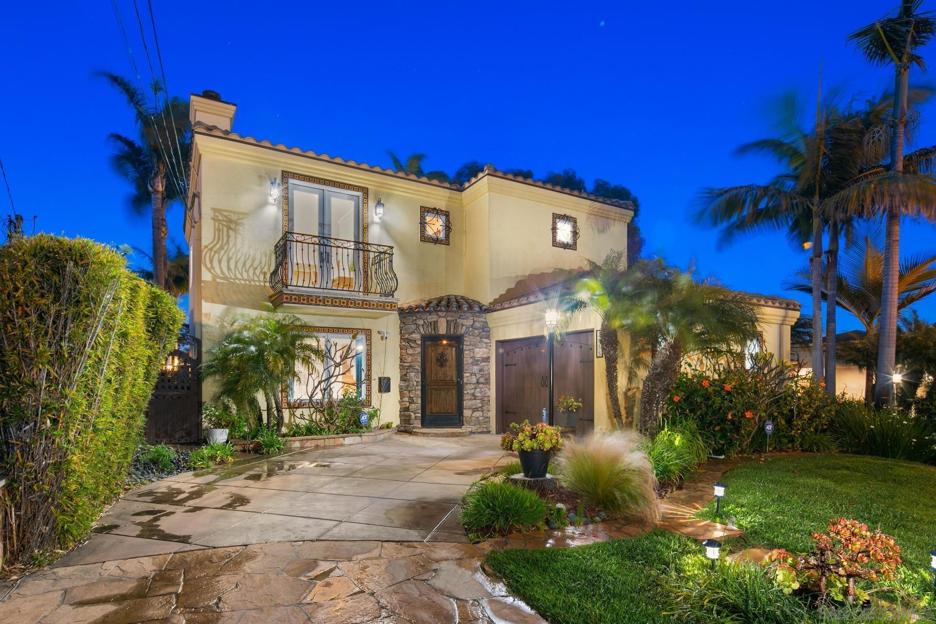 Detail Gallery Image 1 of 1 For 3648  Kingsley St, San Diego,  CA 92106 - 4 Beds | 3 Baths