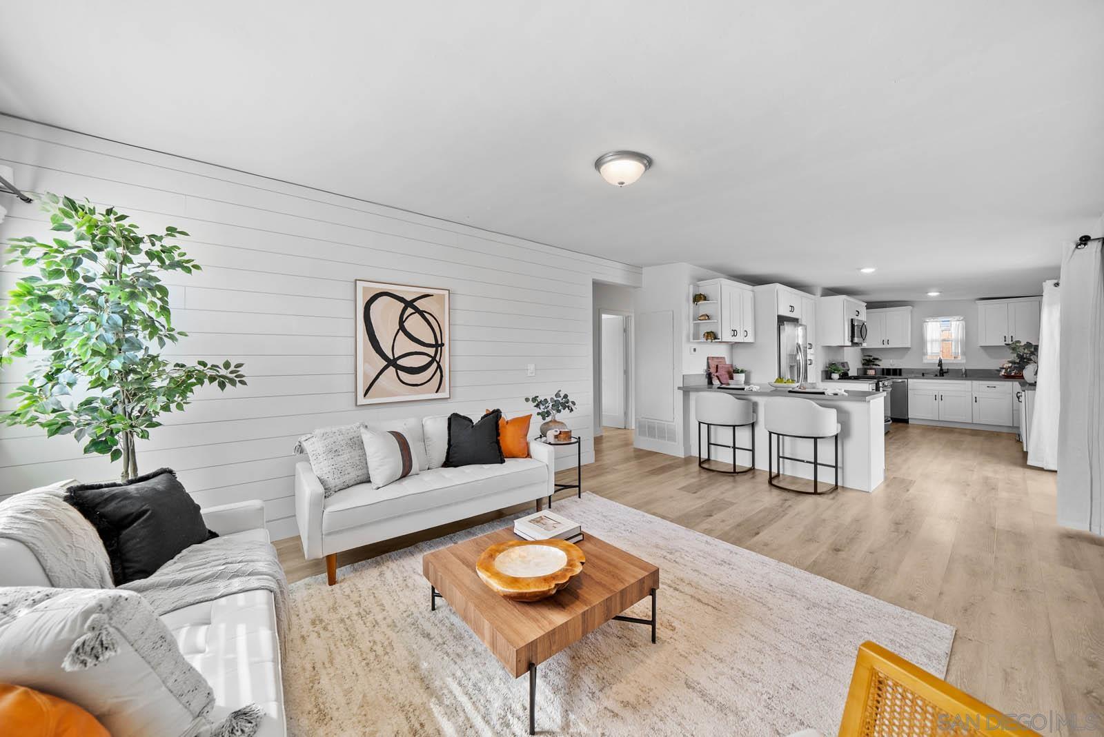 Detail Gallery Image 1 of 1 For 744  Oneonta Avenue, Imperial Beach,  CA 91932 - 4 Beds | 2 Baths