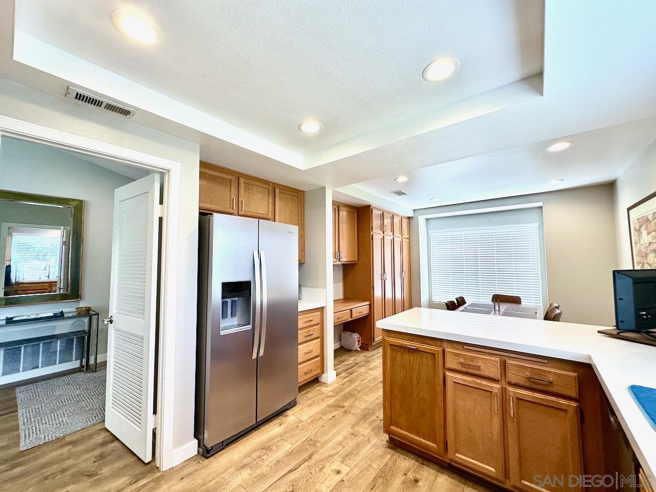 Detail Gallery Image 17 of 63 For 13242  Courtland Terrace, San Diego,  CA 92130 - 3 Beds | 3 Baths