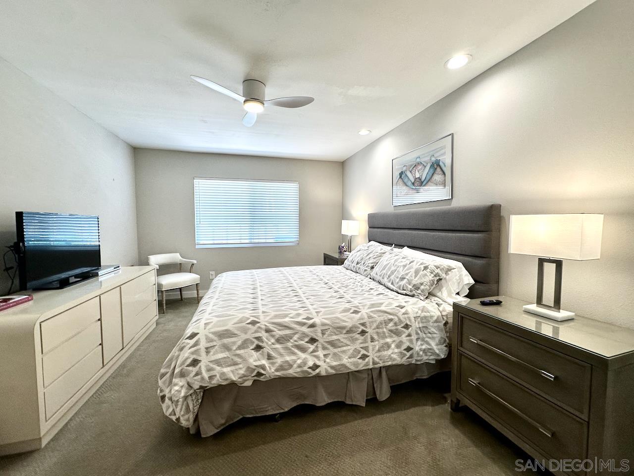 Detail Gallery Image 35 of 63 For 13242  Courtland Terrace, San Diego,  CA 92130 - 3 Beds | 3 Baths