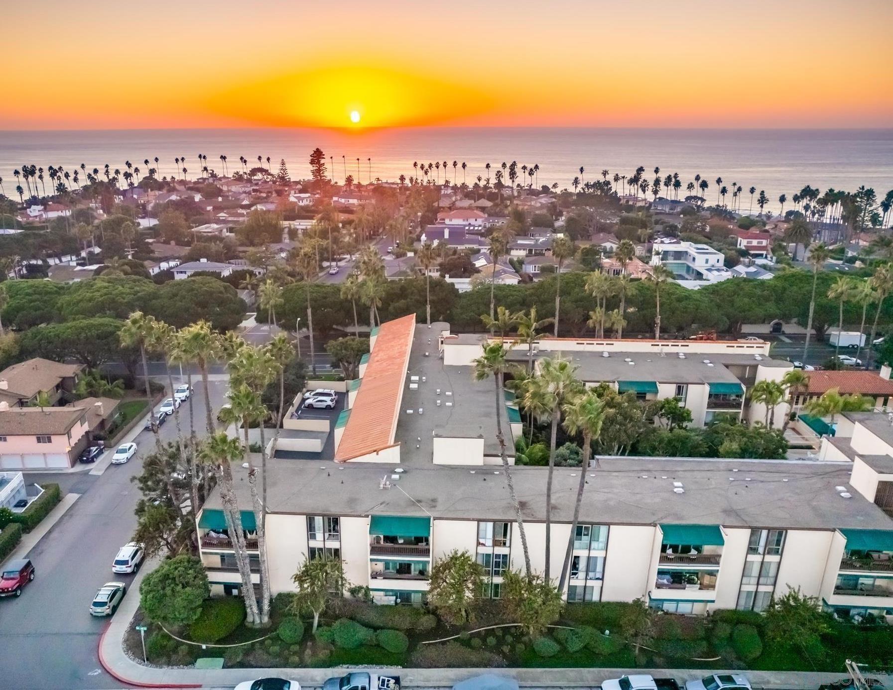 Detail Gallery Image 1 of 1 For 6455  La Jolla Blvd  #138,  La Jolla,  CA 92037 - 2 Beds | 2 Baths