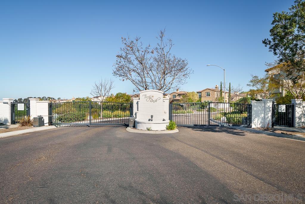 Detail Gallery Image 1 of 1 For 13477  Sydney Rae Place, San Diego,  CA 92129 - 4 Beds | 3 Baths